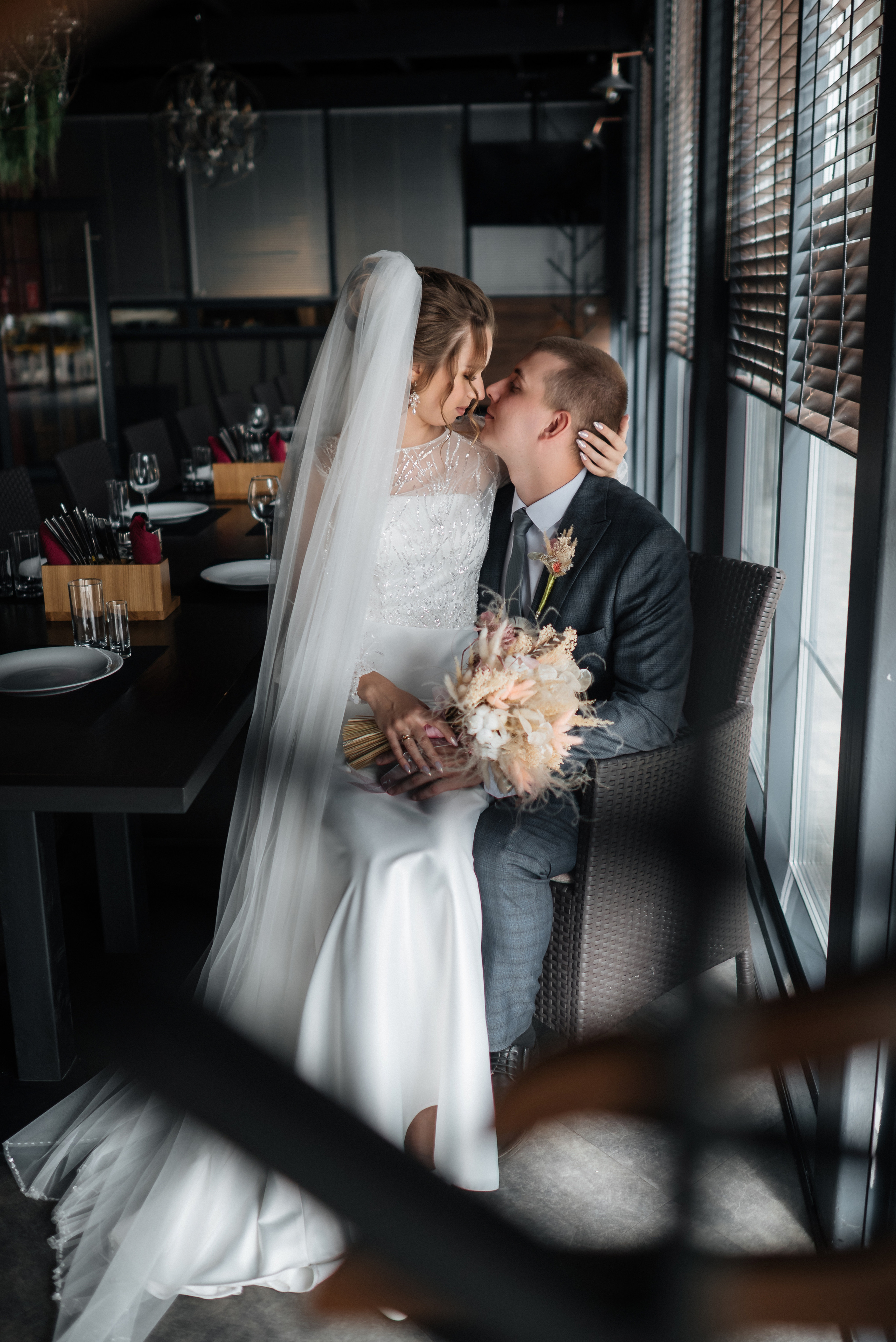 Полина и Данил (полный день в Кузнечной). Свадебный и портретный фотограф в Липецке Юлия Свит