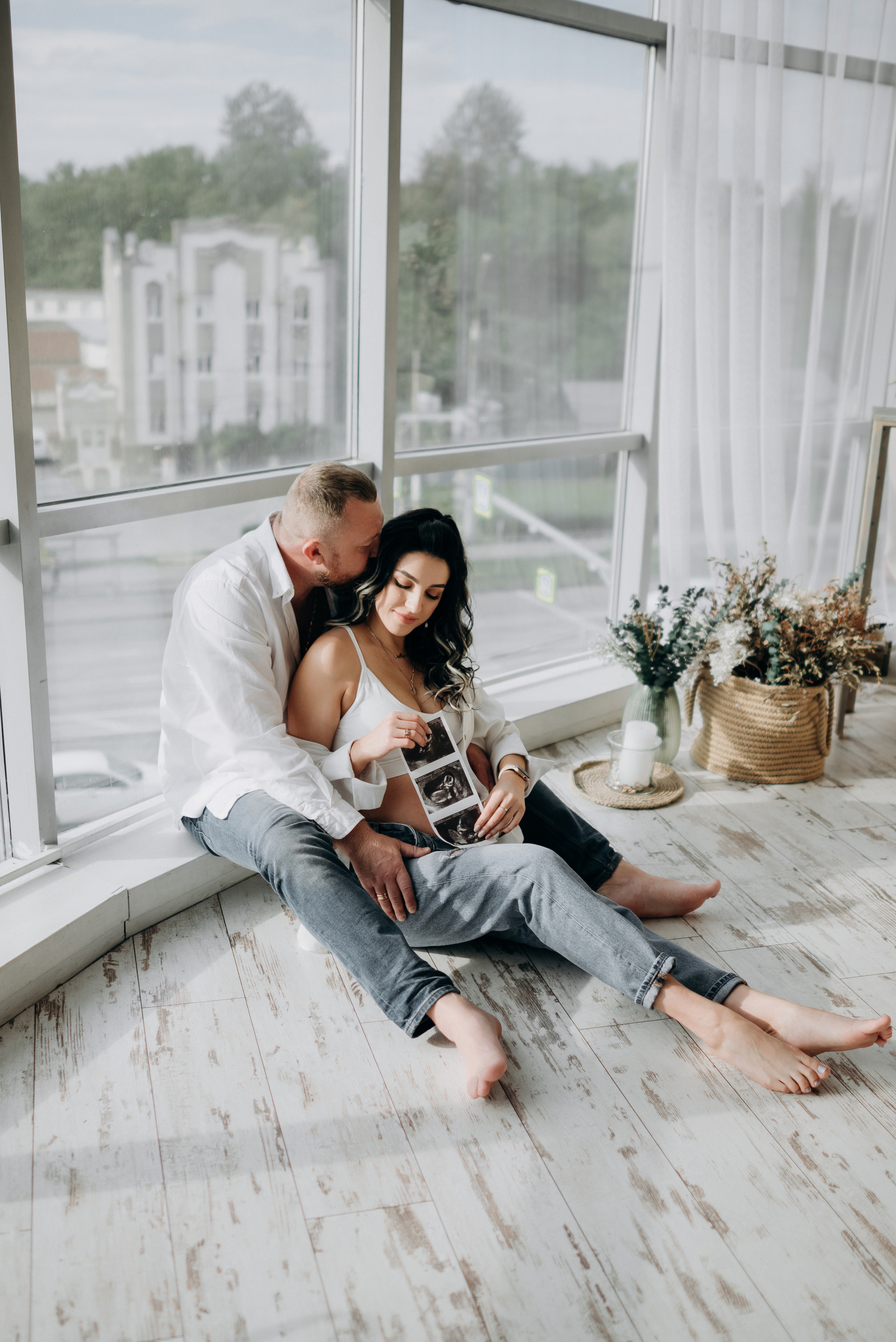 Маша и Саша в ожидании чуда, еще маленький животик. Свадебный и портретный фотограф в Липецке Юлия Свит