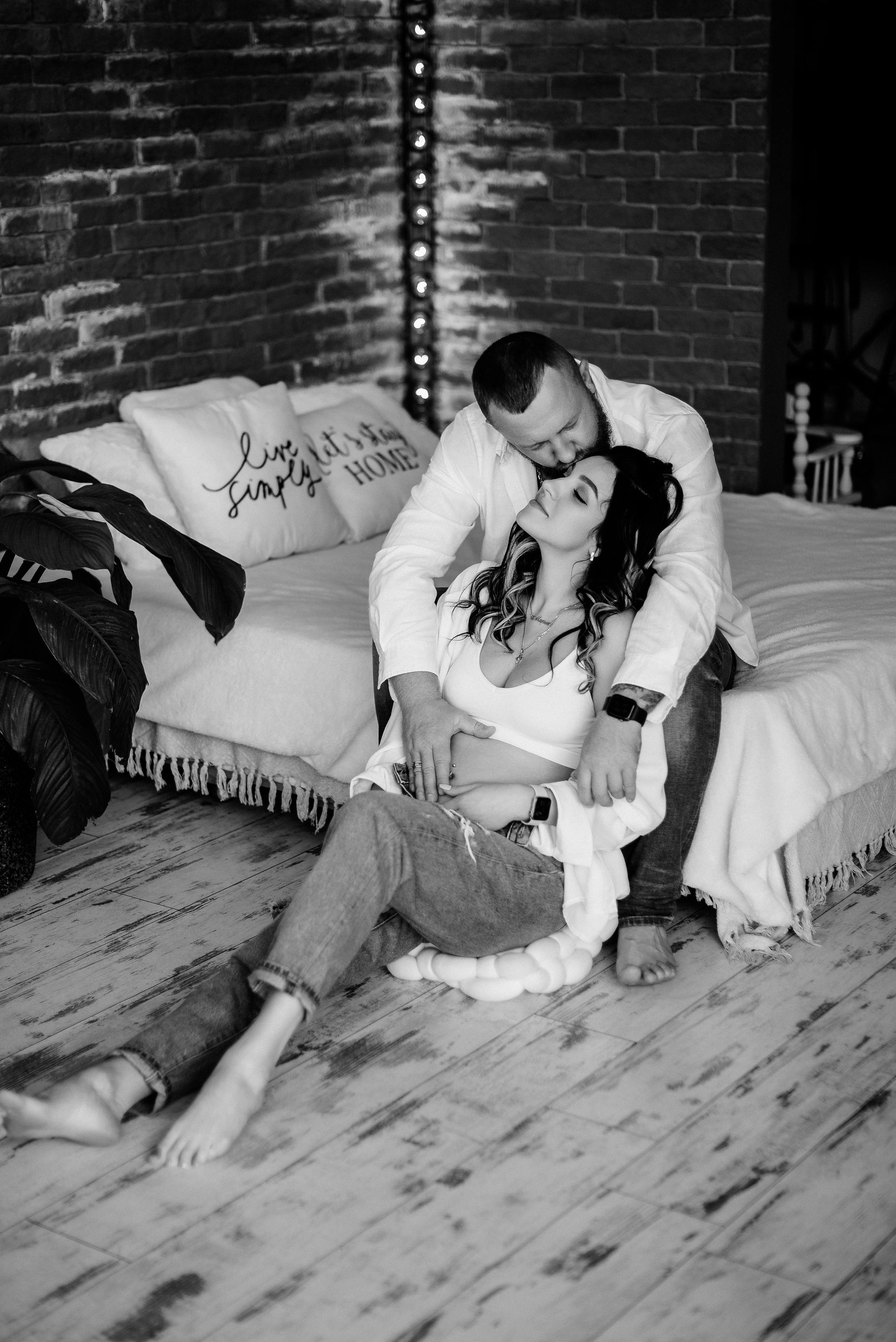 Маша и Саша в ожидании чуда, еще маленький животик. Свадебный и портретный фотограф в Липецке Юлия Свит