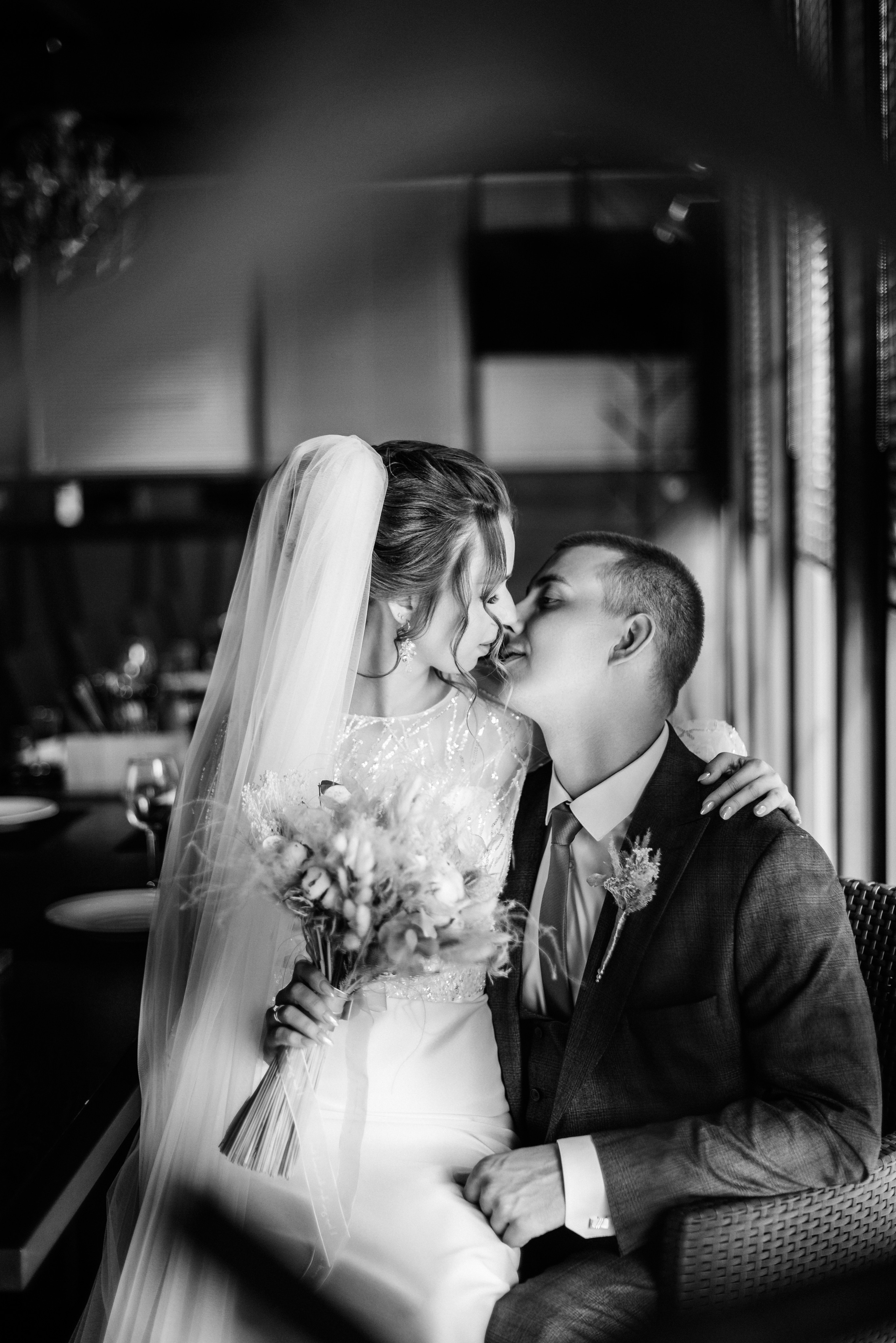 Полина и Данил (полный день в Кузнечной). Свадебный и портретный фотограф в Липецке Юлия Свит