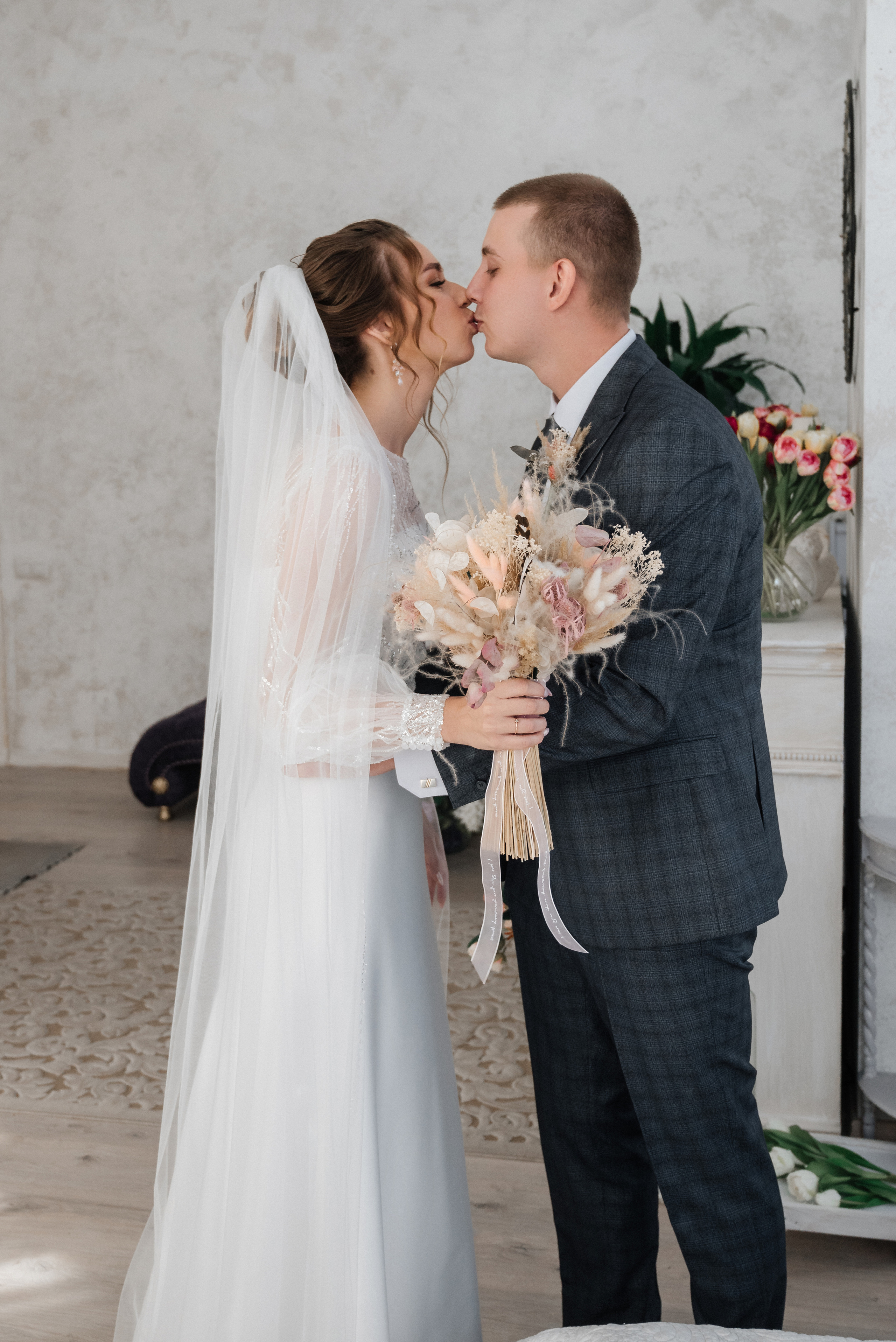 Полина и Данил (полный день в Кузнечной). Свадебный и портретный фотограф в Липецке Юлия Свит