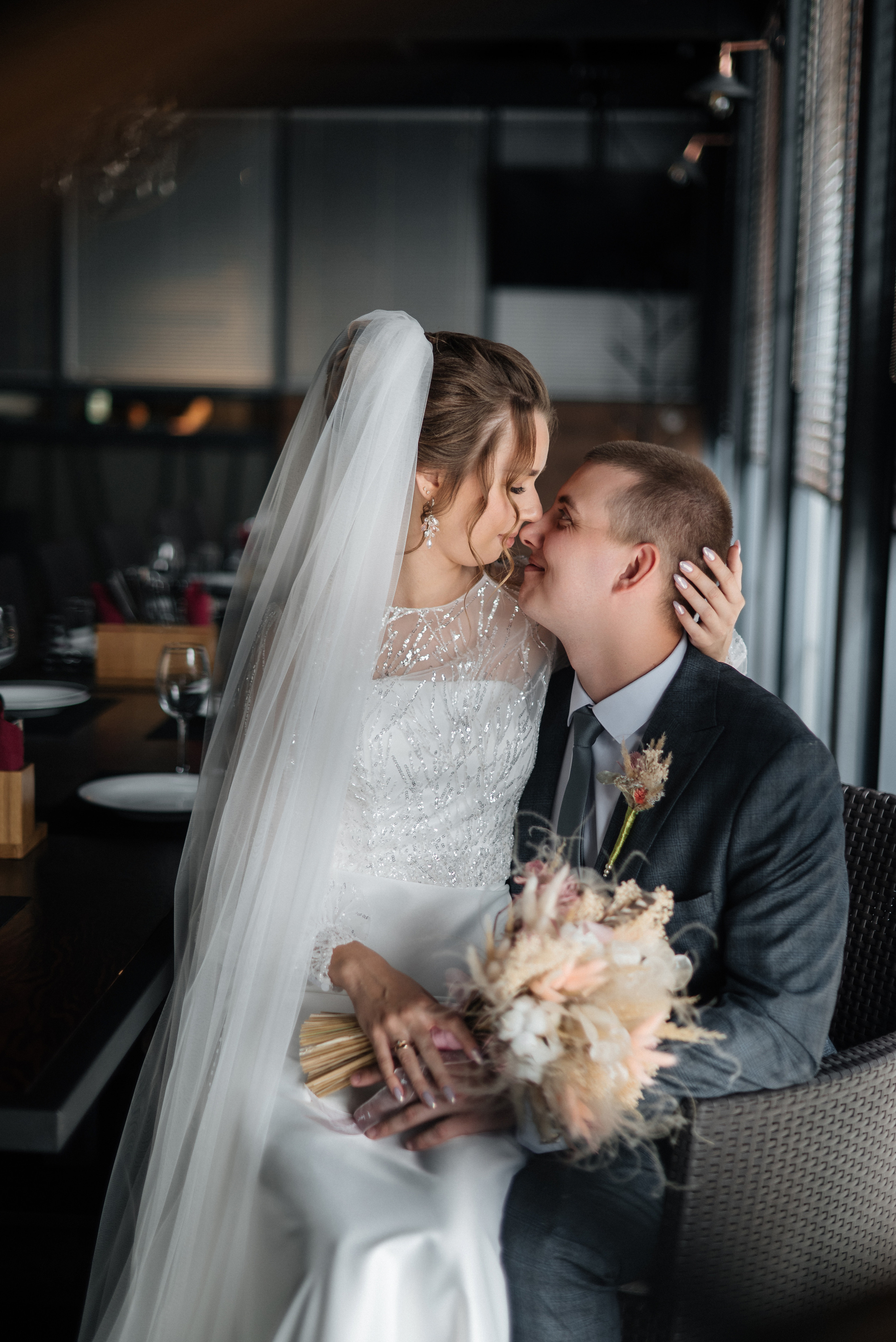 Полина и Данил (полный день в Кузнечной). Свадебный и портретный фотограф в Липецке Юлия Свит