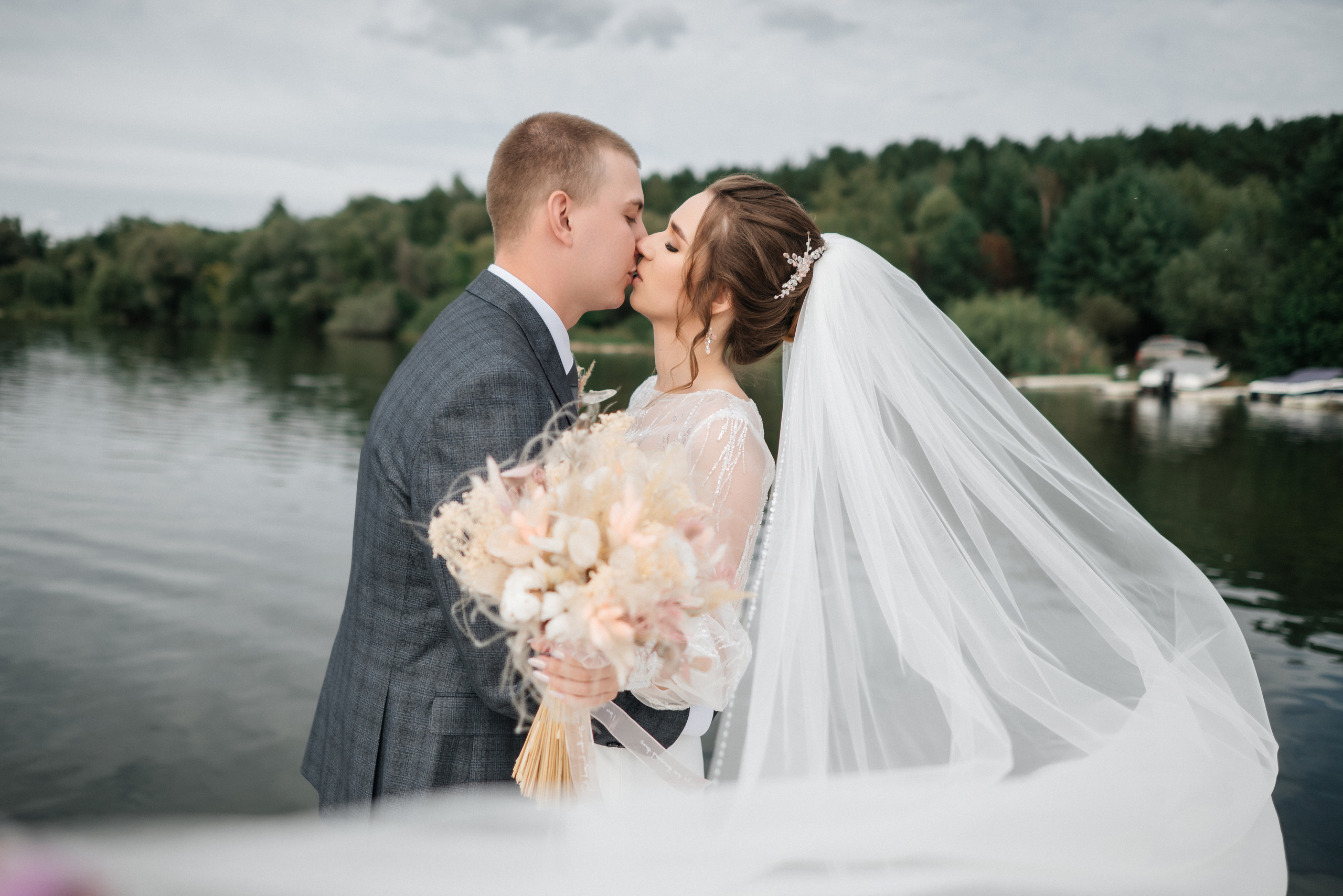 Полина и Данил (полный день в Кузнечной). Свадебный и портретный фотограф в Липецке Юлия Свит