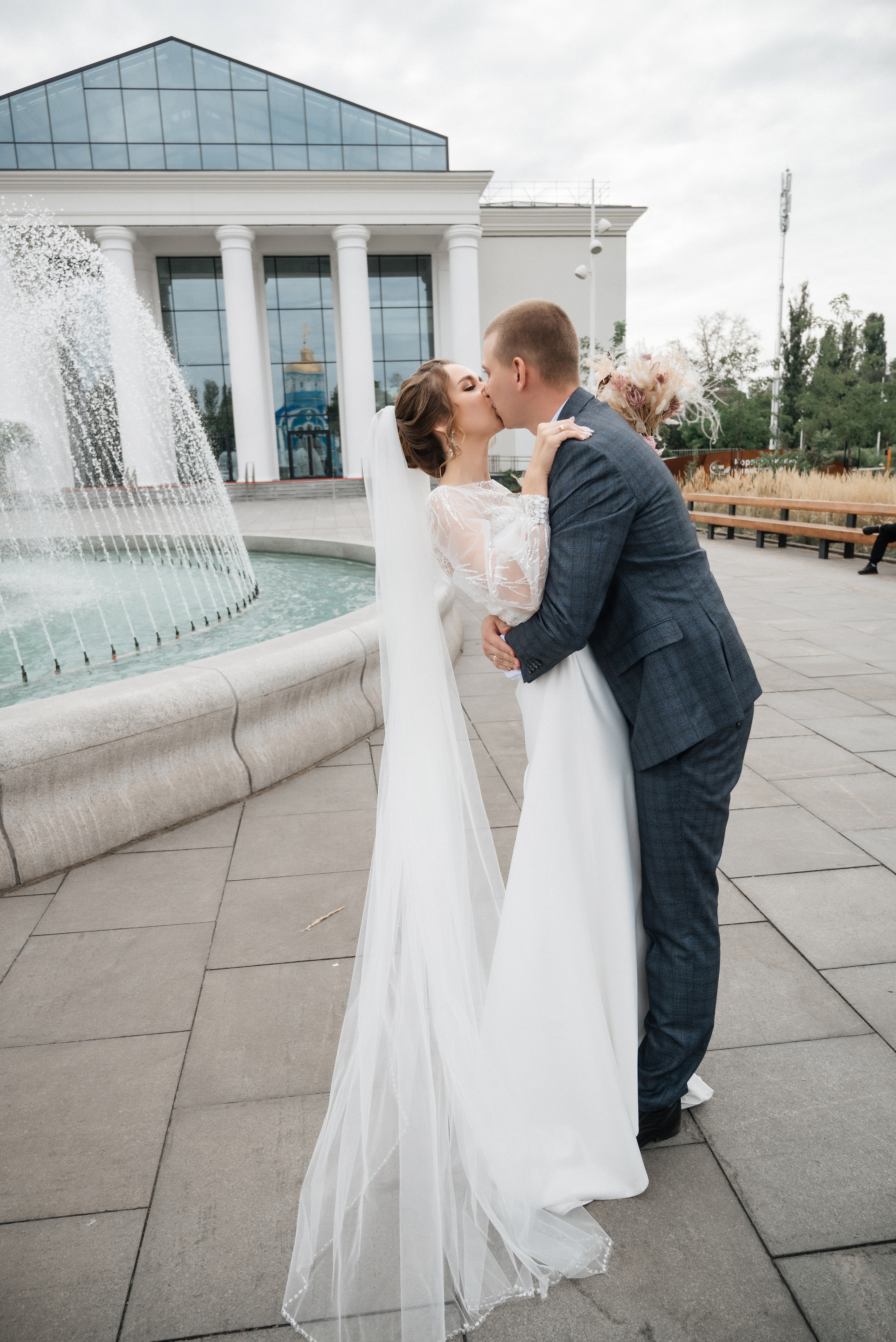 Полина и Данил (полный день в Кузнечной). Свадебный и портретный фотограф в Липецке Юлия Свит