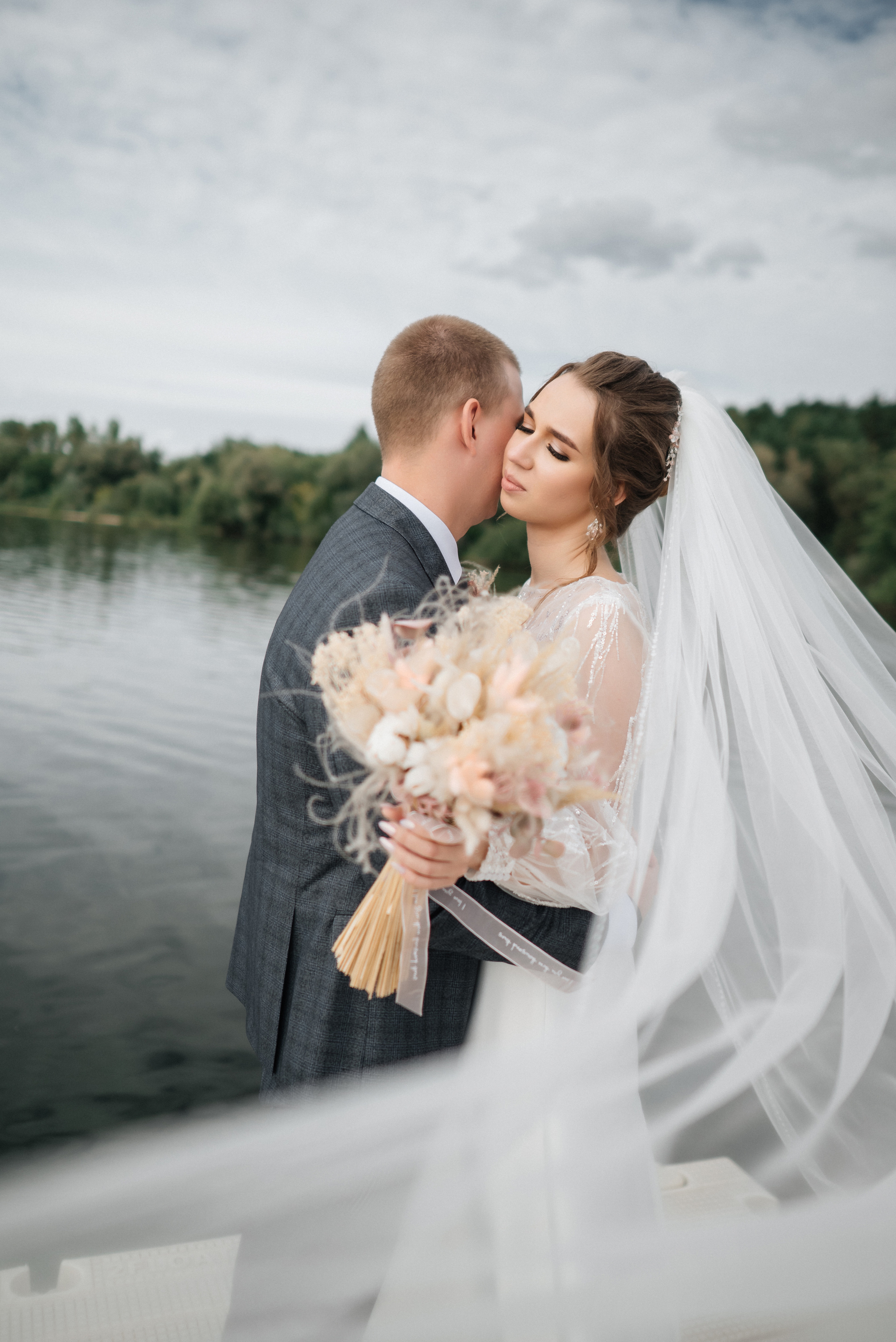 Полина и Данил (полный день в Кузнечной). Свадебный и портретный фотограф в Липецке Юлия Свит