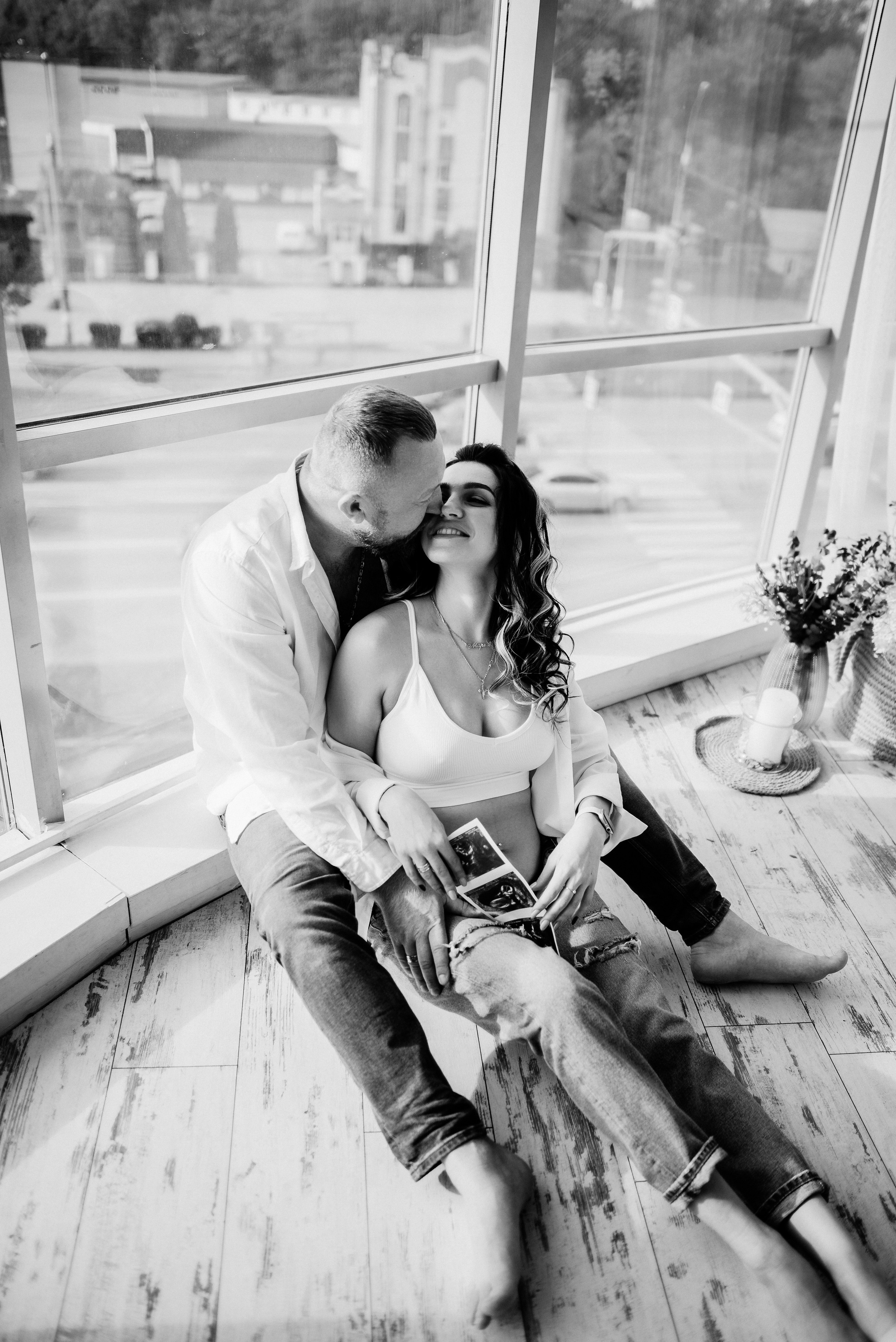 Маша и Саша в ожидании чуда, еще маленький животик. Свадебный и портретный фотограф в Липецке Юлия Свит