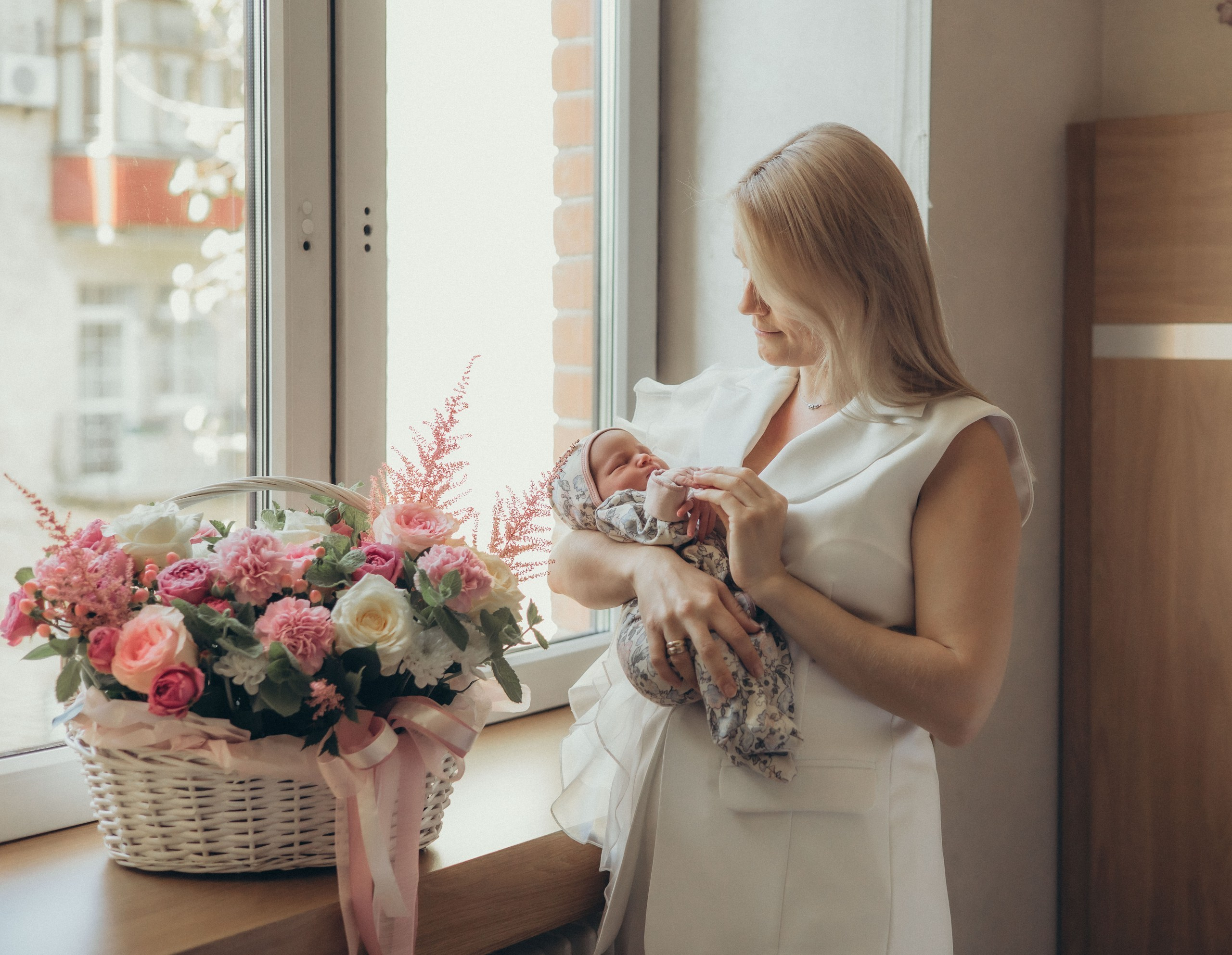 Выписка из роддма. Семейный и детский фотограф в Ростове-на-Дону Удалова Лина