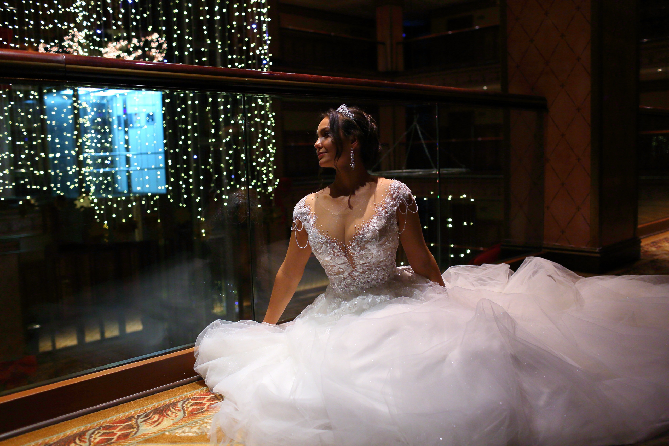 Съемка выездной регистрации в отеле. Свадебный и репортажный фотограф в Ярославле и Санкт-Петербурге Роман Микрюков