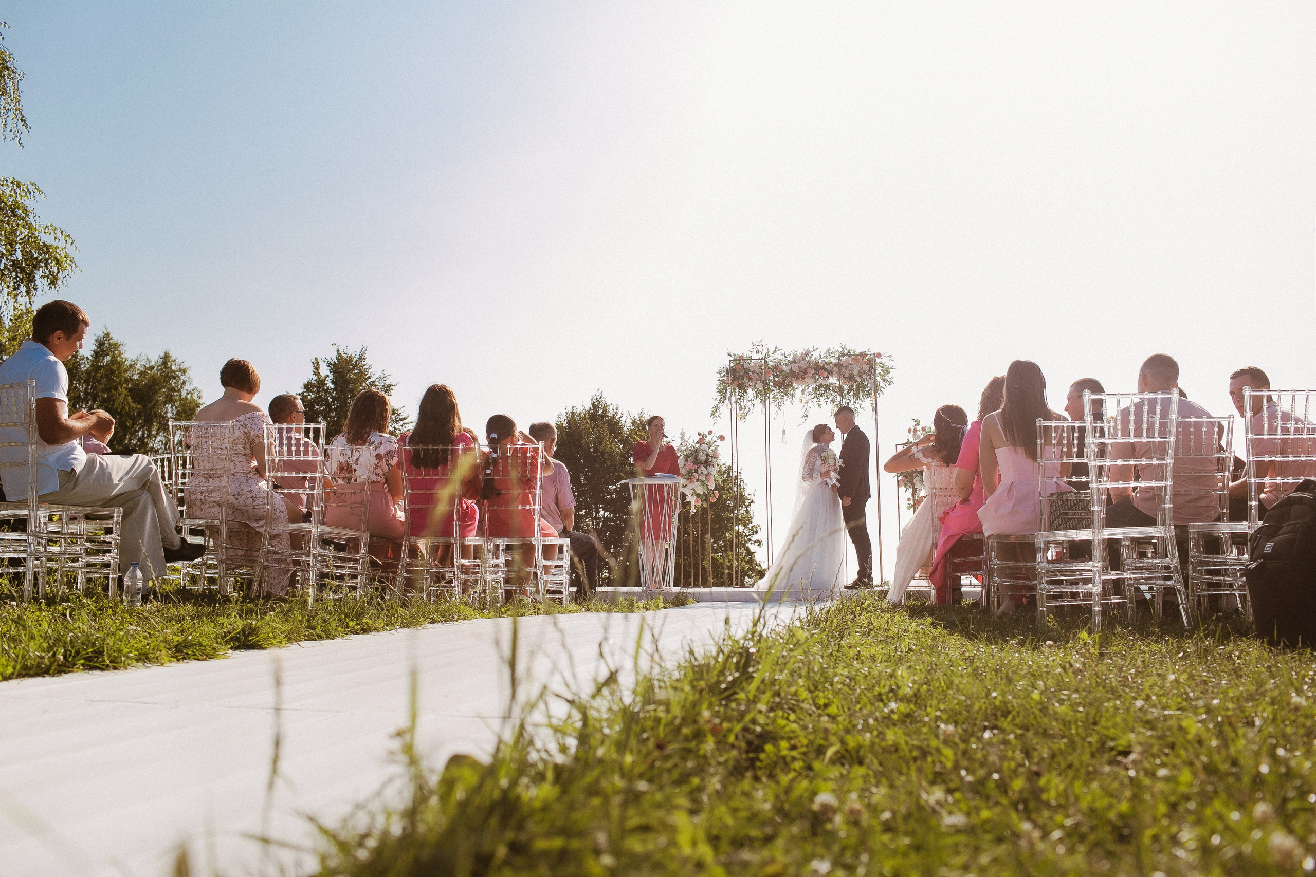 Выездная регистрация свадьбы влюбленных. Свадебный и репортажный фотограф в Ярославле и Санкт-Петербурге Роман Микрюков