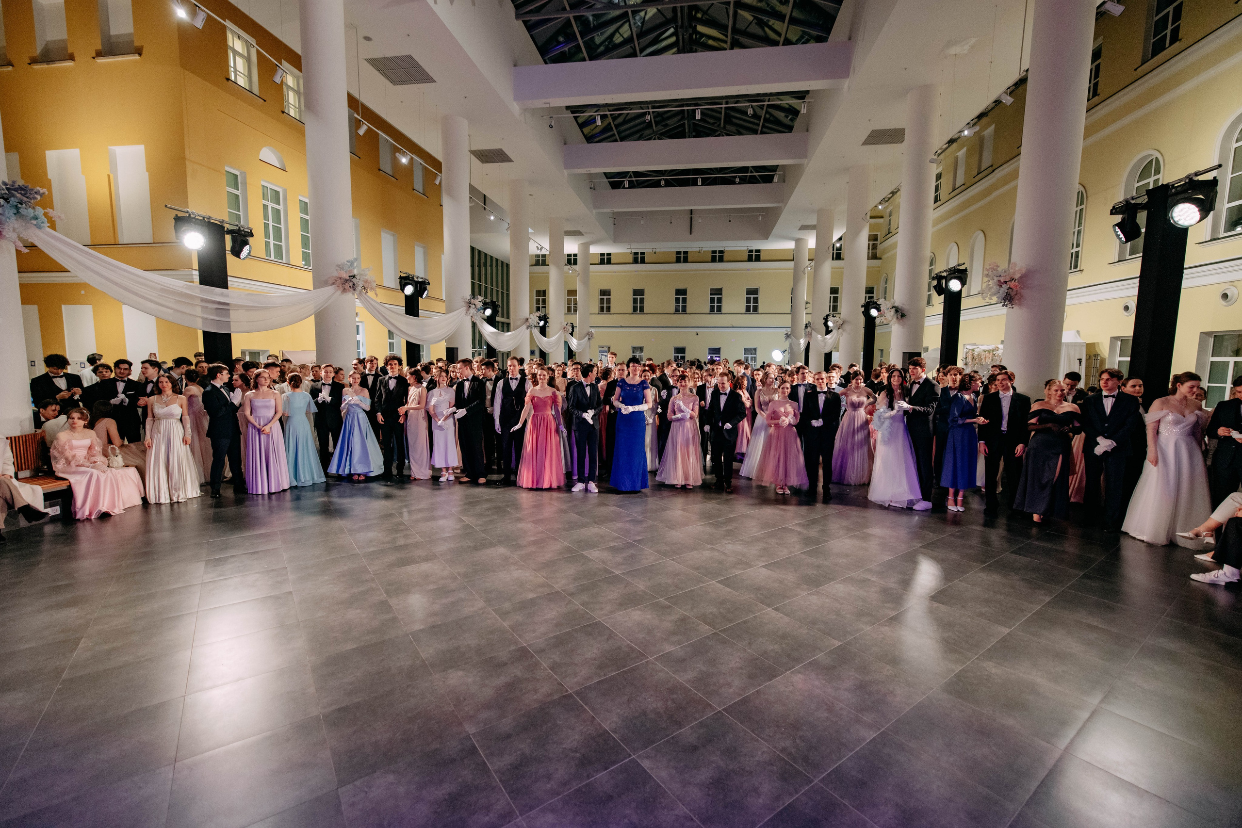 Бал студентов ВШЭ. Фото и видео съемка. Андрей Ионов
