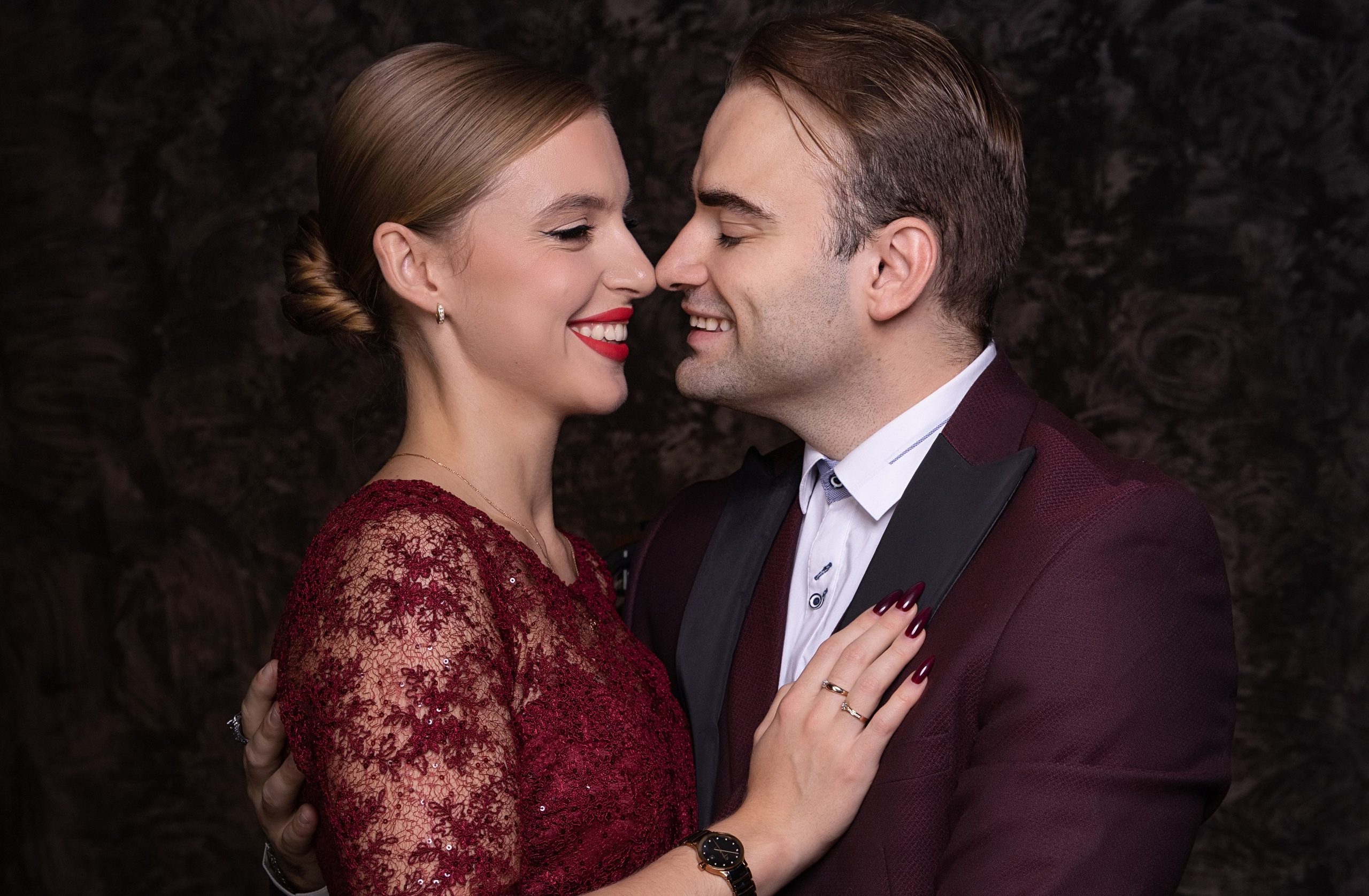 Портретная фотостудия ЛукБук. Фото на документы в Зеленограде. Фото на паспорт. Деловой портрет. Семейный портрет. Фото на документы в Зеленограде. Фото на паспорт. Портретная фотостудия ЛукБук. Деловой портрет. Семейный портрет. Предметная фотосъемка