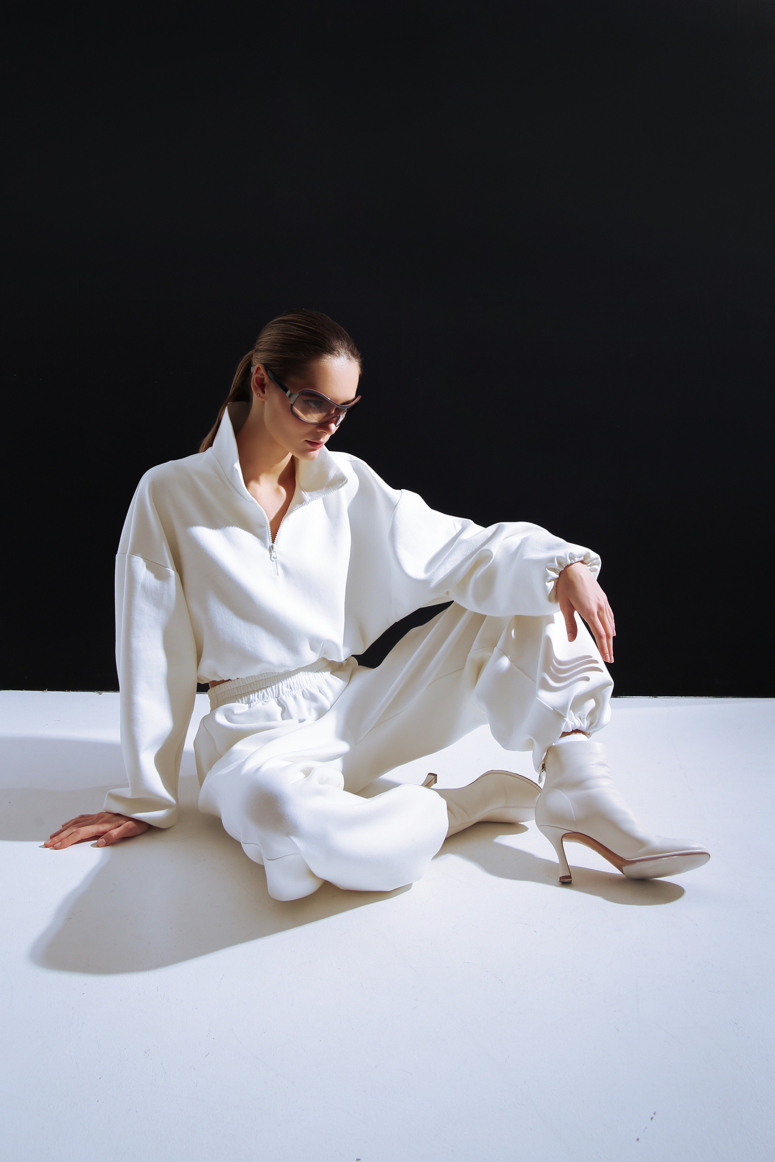 Thel studios. Креативный продюсер / сет—дизайнер