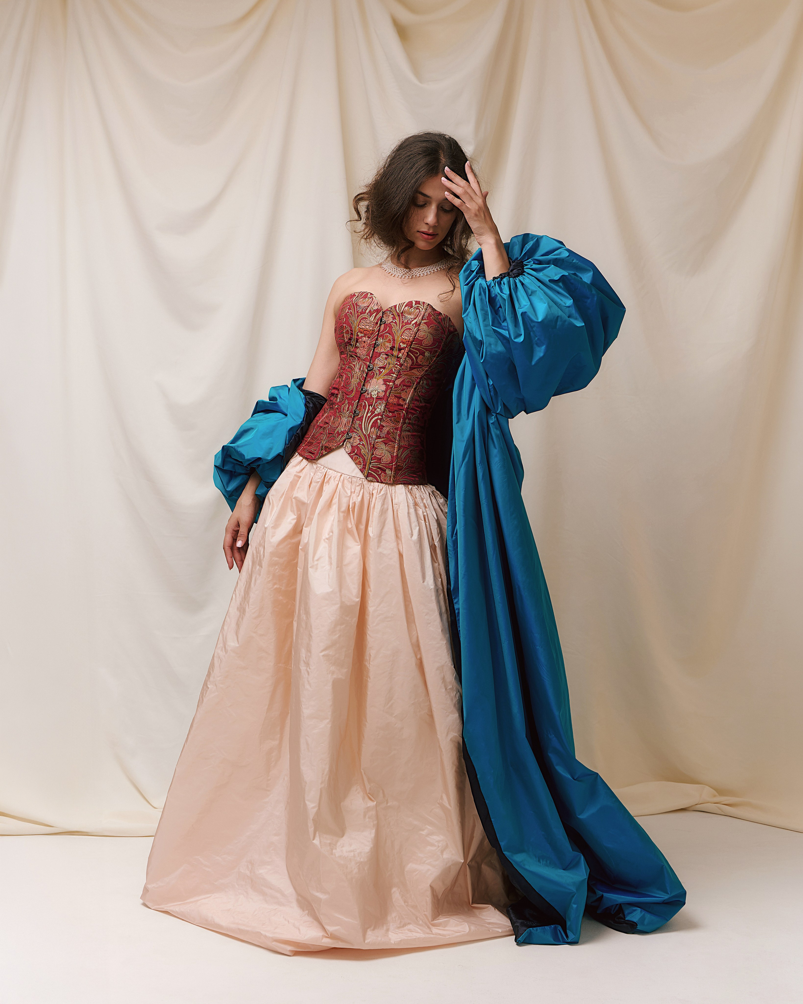 Lookbook съемка для бренда корсетов Il guardaroba di una cortigiana. Фотограф в Санкт-Петербурге и Москве