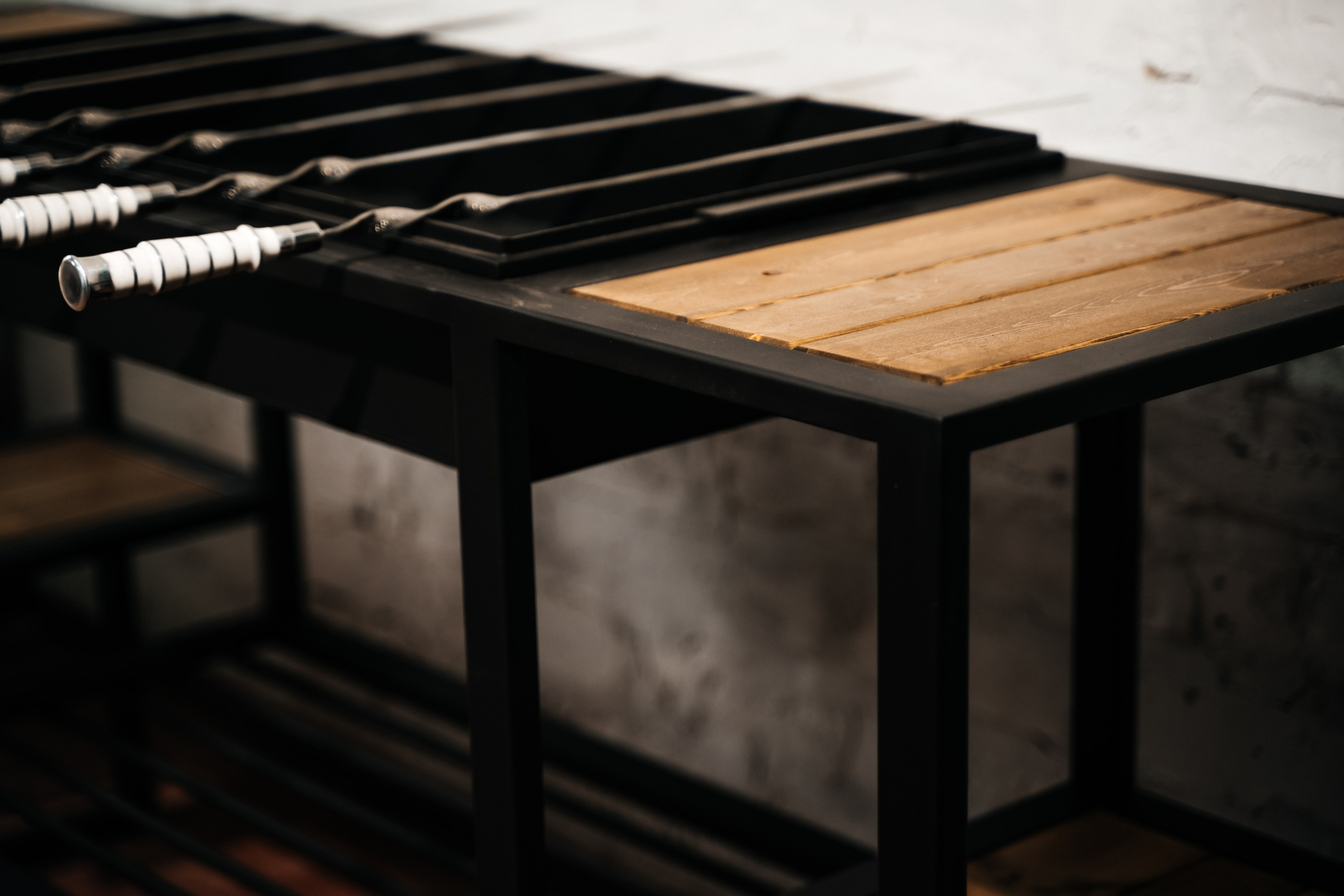 Мебель на заказ Ставрополь. LoftKost изготовление мебели Лофт в Ставрополе