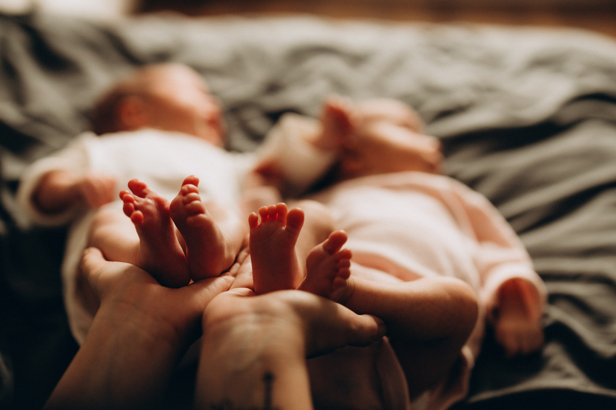 Маша и Варя 2 месяца. Евгения Пелипас