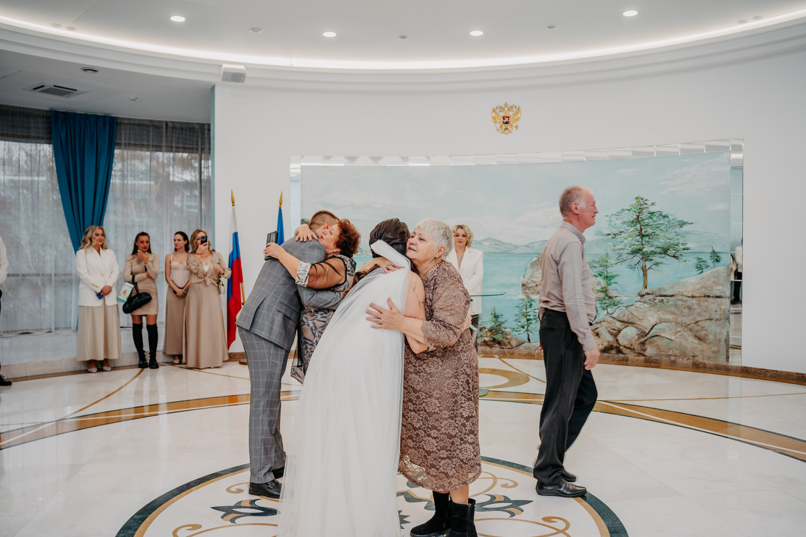 Полный свадебный день. Фотограф, видеограф и пилот дрона на Байкале