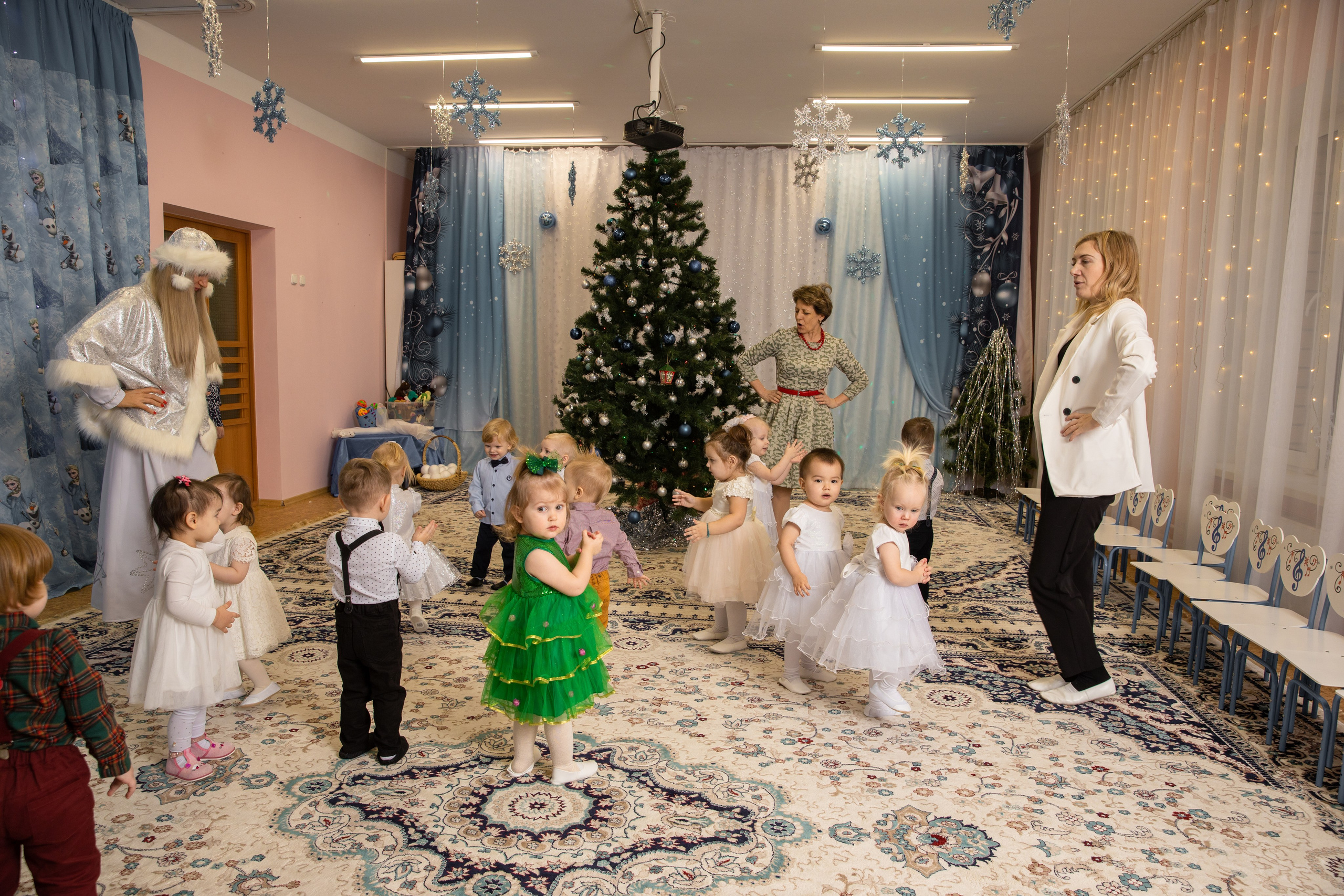 Новогодний утренник Успех. Фотограф в Железнодорожном и Балашихе