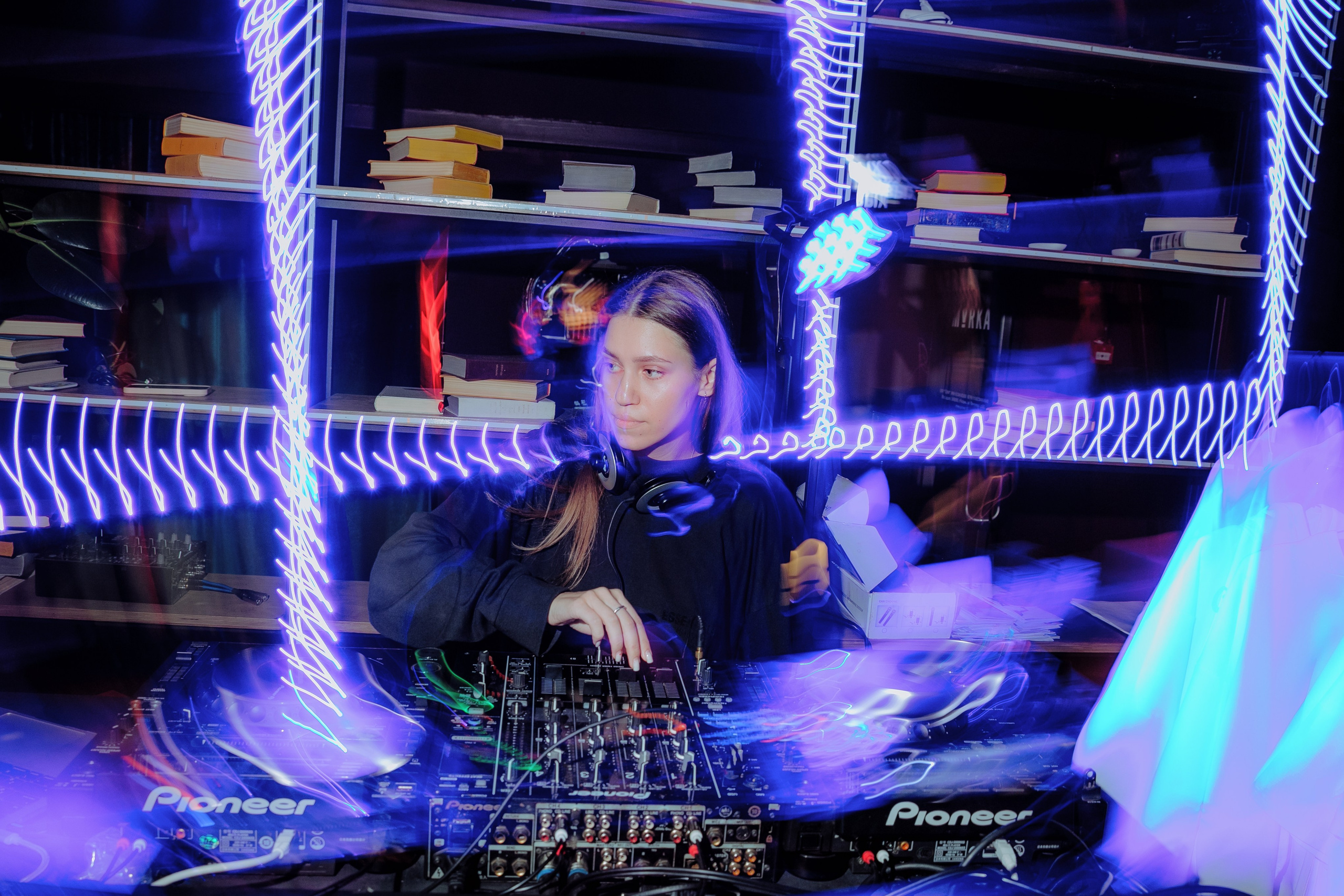 Презентация мерча Community music. Фотограф Аникеева Алина, Рязань/Москва