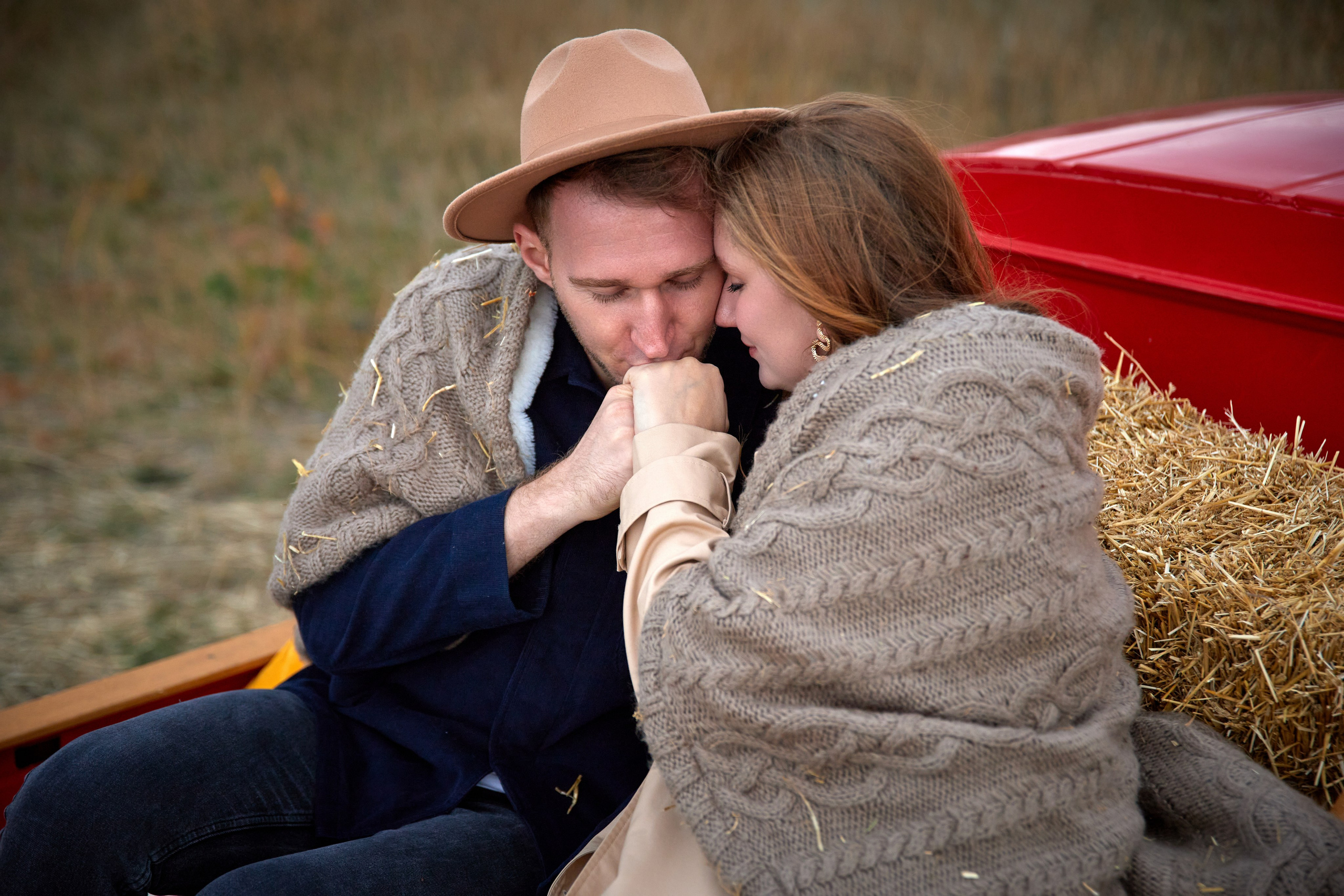 Осенняя с машиной. Фотограф в Самаре Анастасия Афанасьева