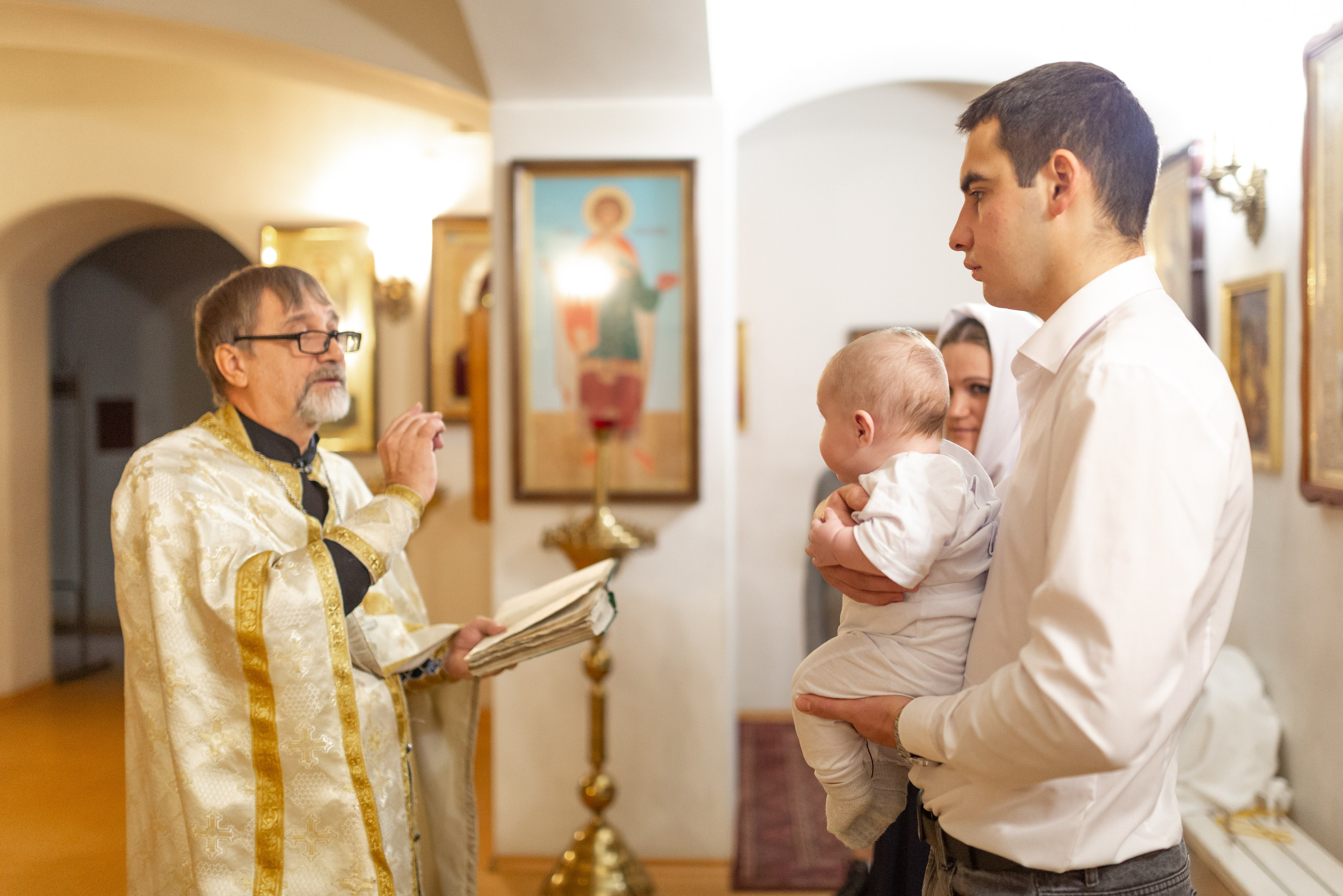 Таинство крещения. Фотограф Комаров Сергей