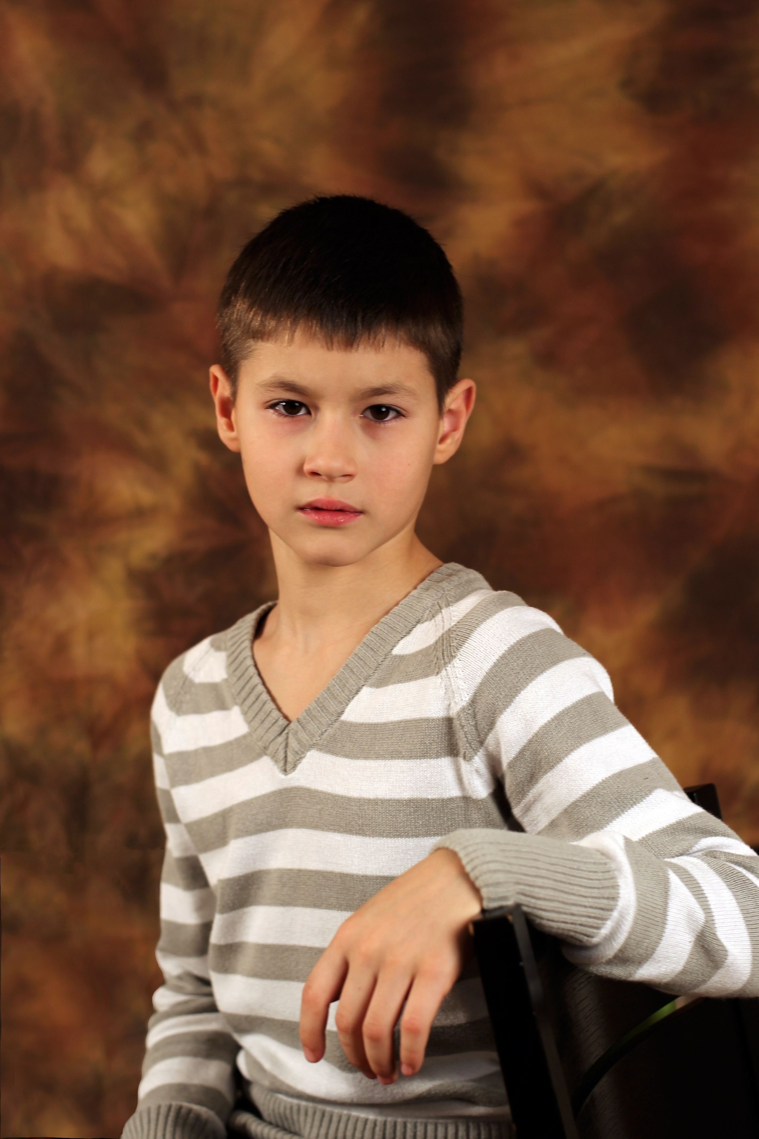 Классический студийный портрет мальчика - фотограф Виталий Дени