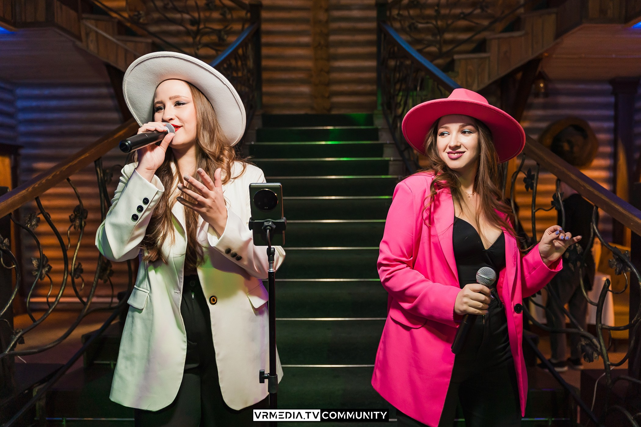 Международный женский день в кафе «У Петровича»