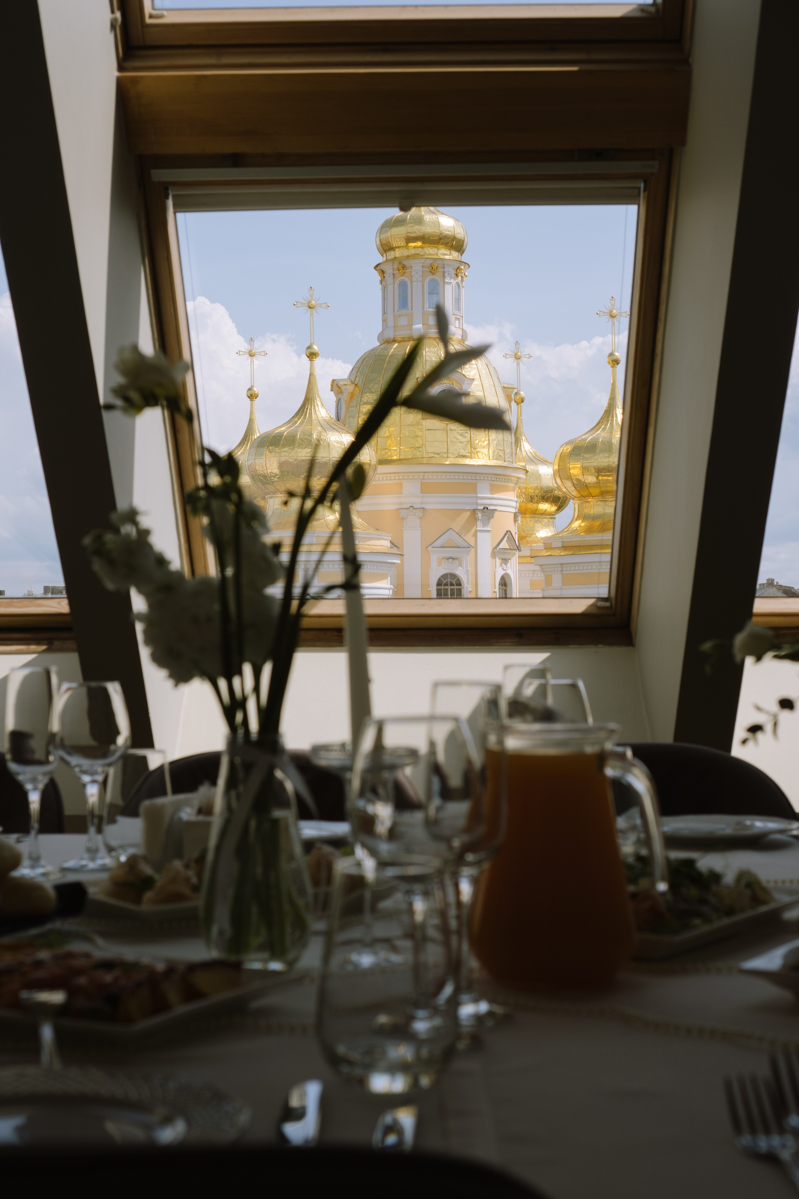 СВАДЕБНЫЙ БАНКЕТ НА ВЛАДИМИРСКОЙ В САНКТ-ПЕТЕРБУРГЕ (КАМЕРНАЯ СВАДЬБА). Профессиональный фотограф, Санкт-Петербург — Виктория Богомолова