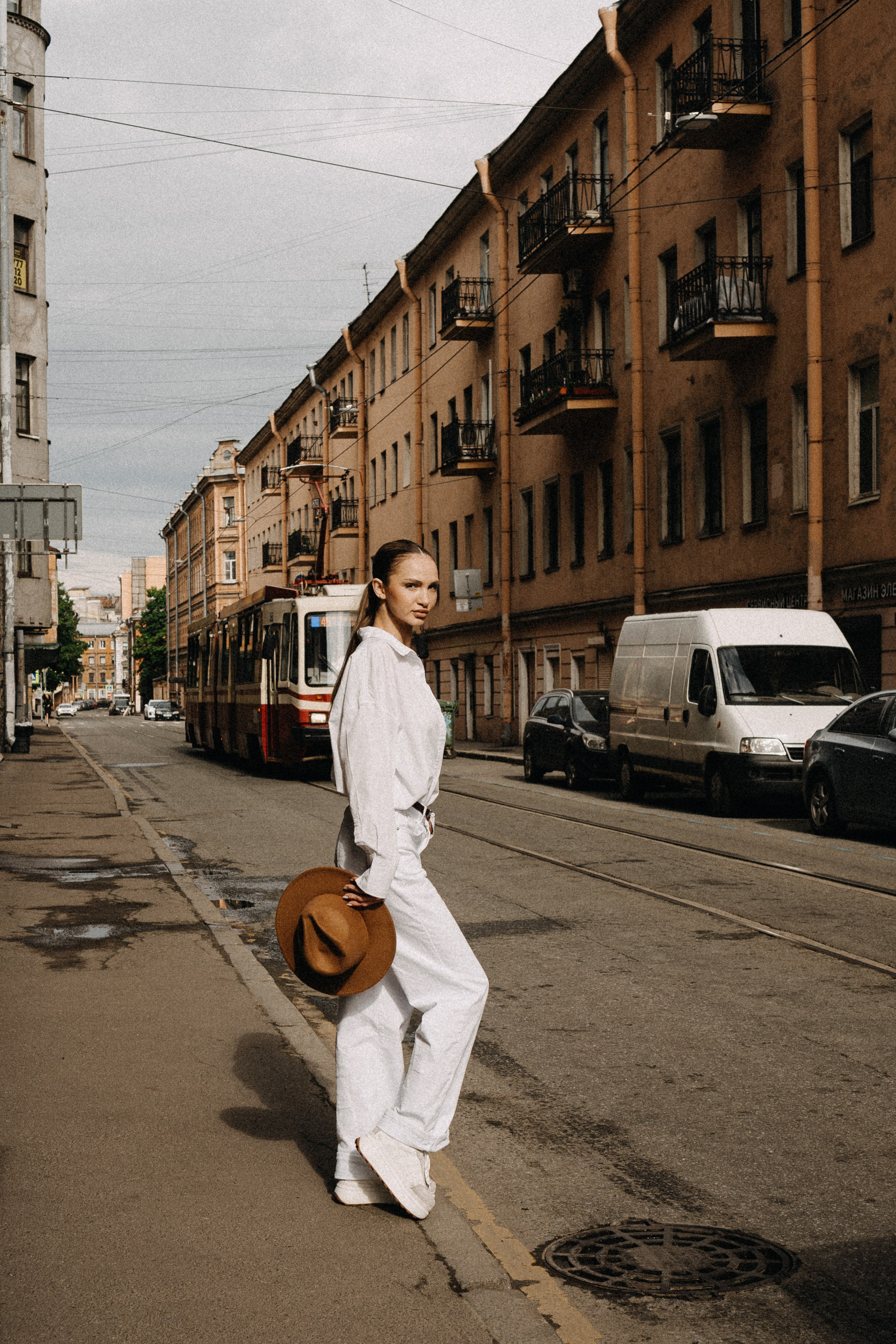 МЫ ГУЛЯЛИ ПРО КРЫШАМ ПИТЕРА. Профессиональный фотограф, Санкт-Петербург — Виктория Богомолова