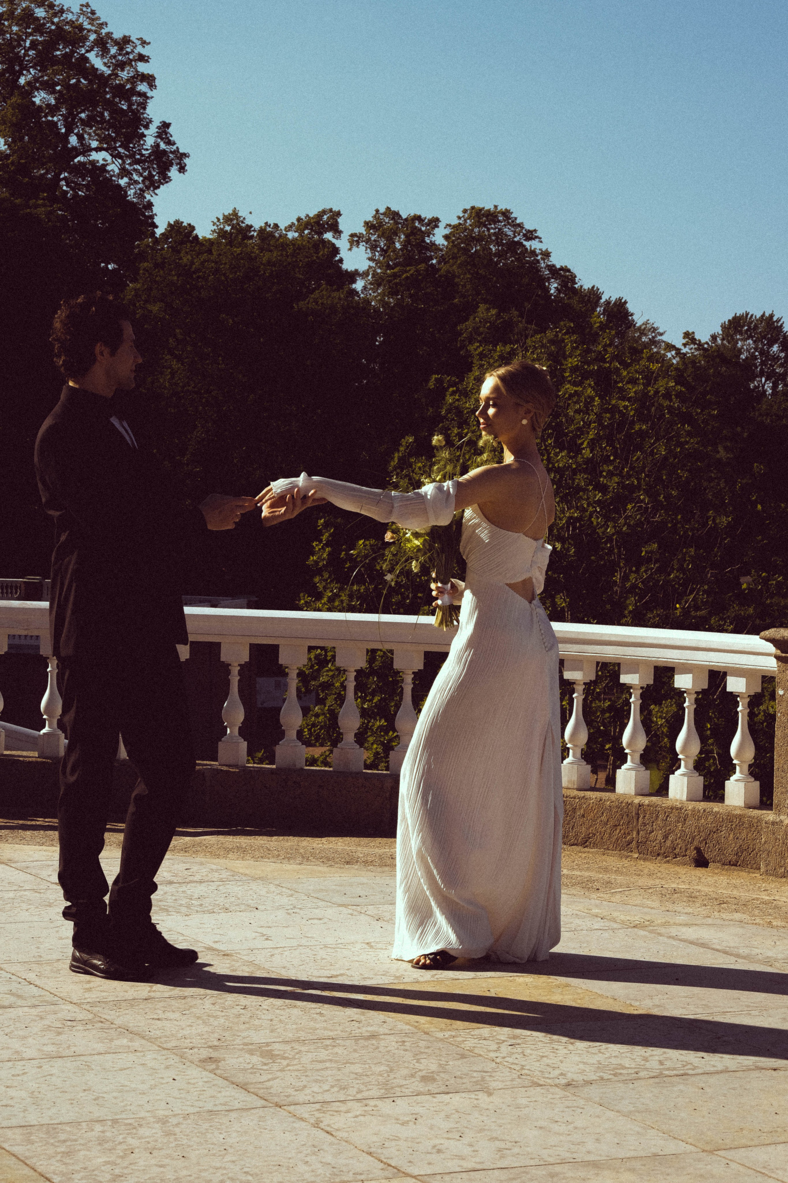 СВАДЕБНАЯ СЬЕМКА В ПАРКЕ ОРАНИЕНБАУМ. Профессиональный фотограф, Санкт-Петербург — Виктория Богомолова