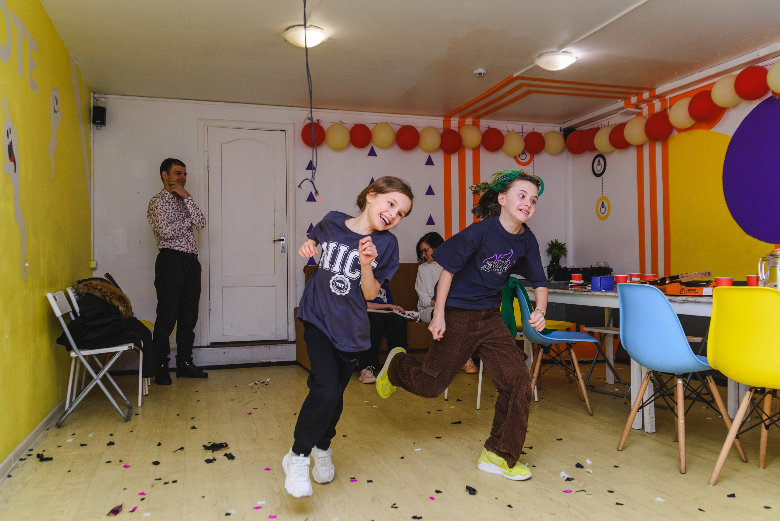 День рождения с квестом «Прятки в темноте». Портретный и репортажный фотограф в Санкт-Петербурге