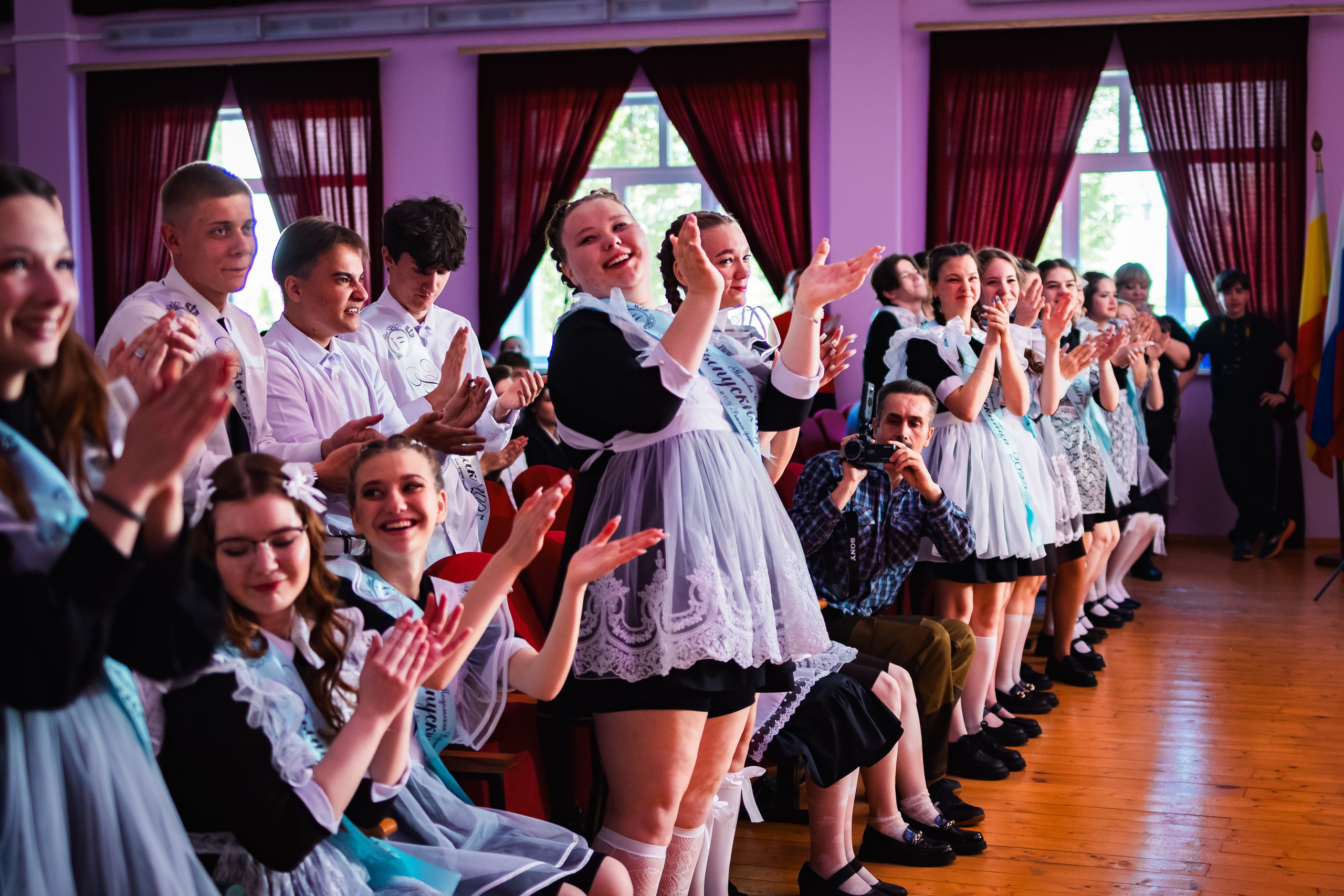 Последний звонок 2025. Свадебный и семейный фотограф в Рязани Датская Ксения