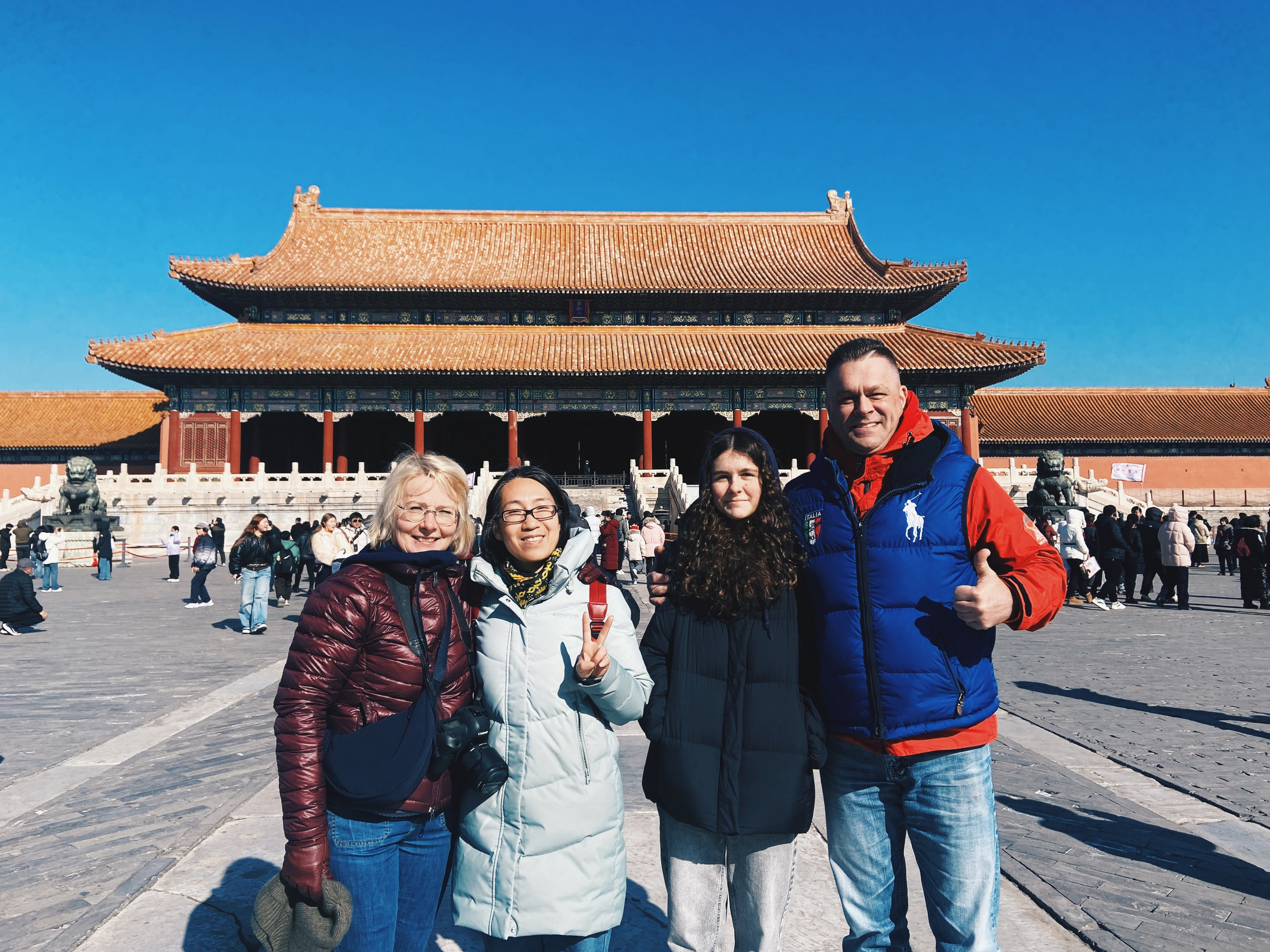 Китай'25: Пекин-Сиань-Шанхай. Фотограф-портретист в Москве