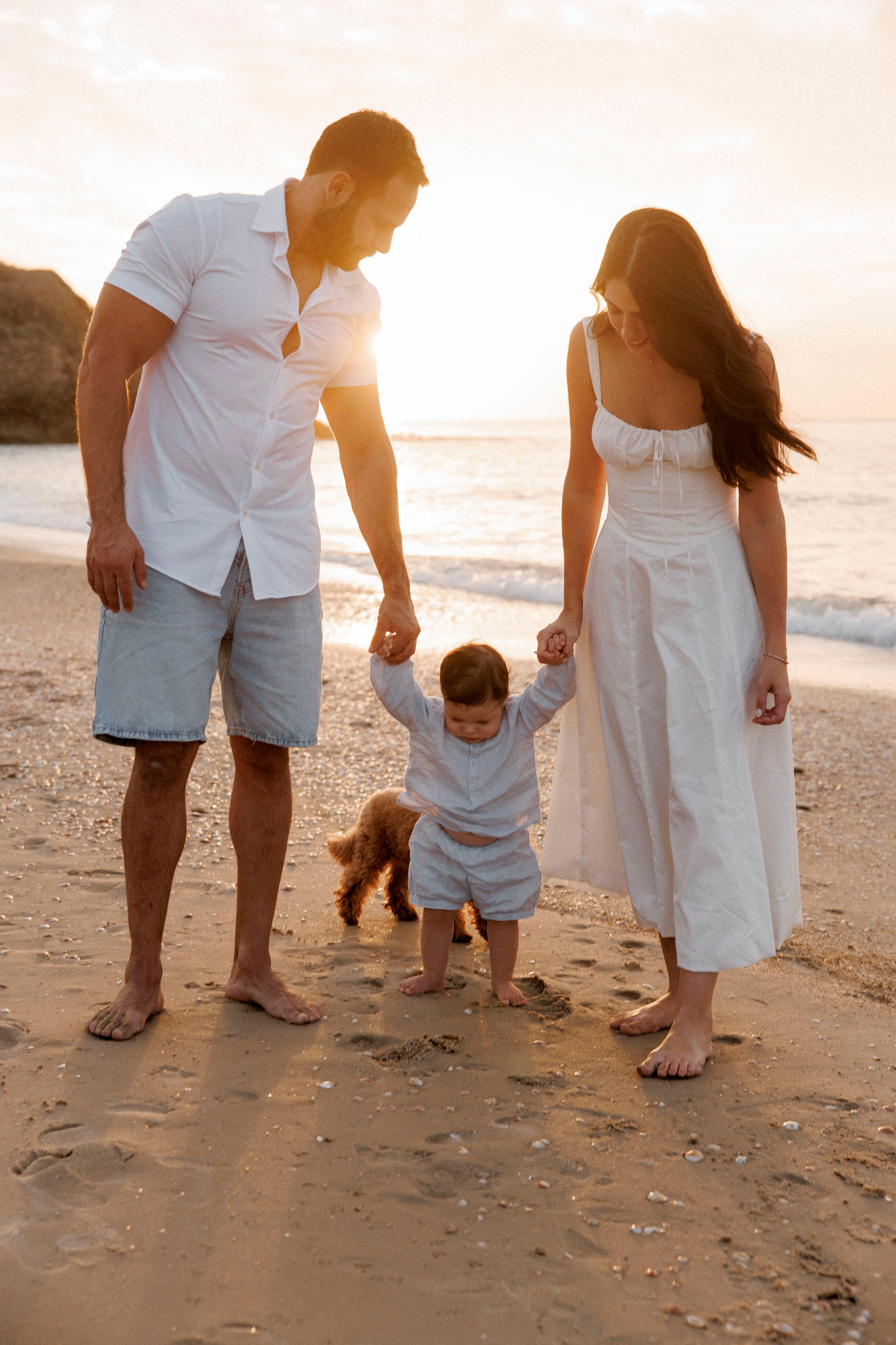First year family photos near the sea. Главная