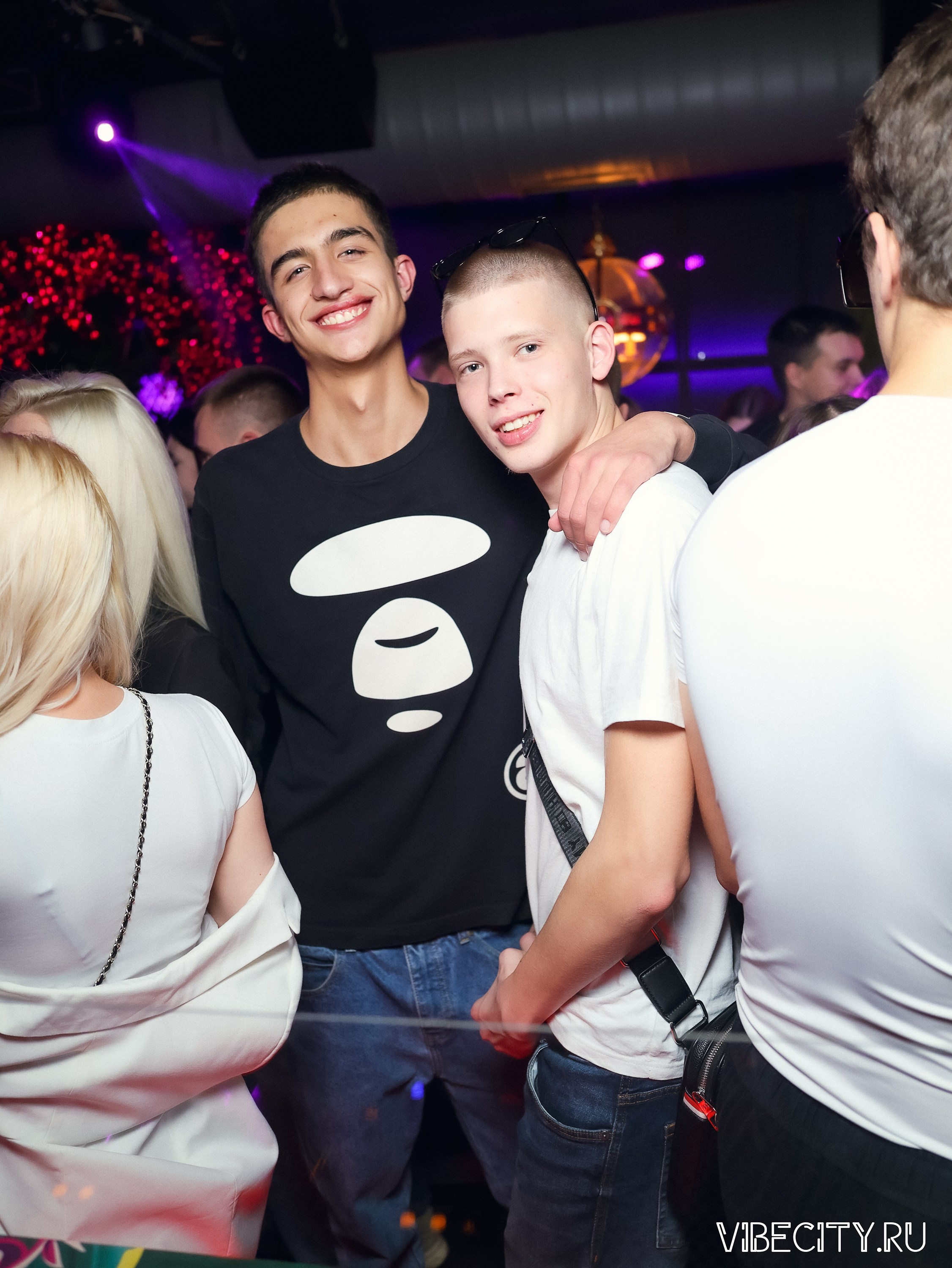 DOUBLE U. VIBECITY.RU Вайб Сити Ру Фоторепортажи Фотоотчеты Калининград