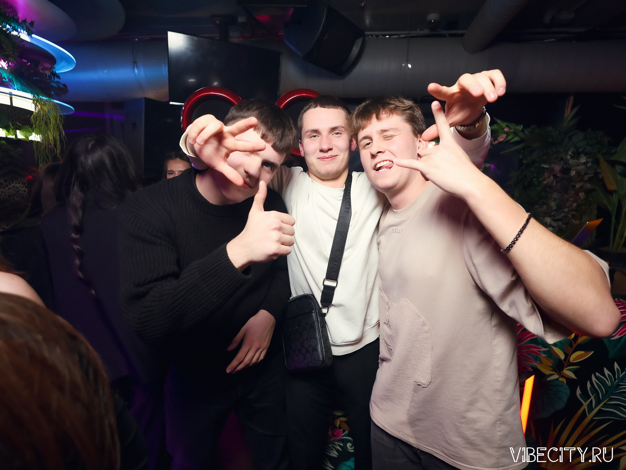 DOUBLE U. VIBECITY.RU Вайб Сити Ру Фоторепортажи Фотоотчеты Калининград