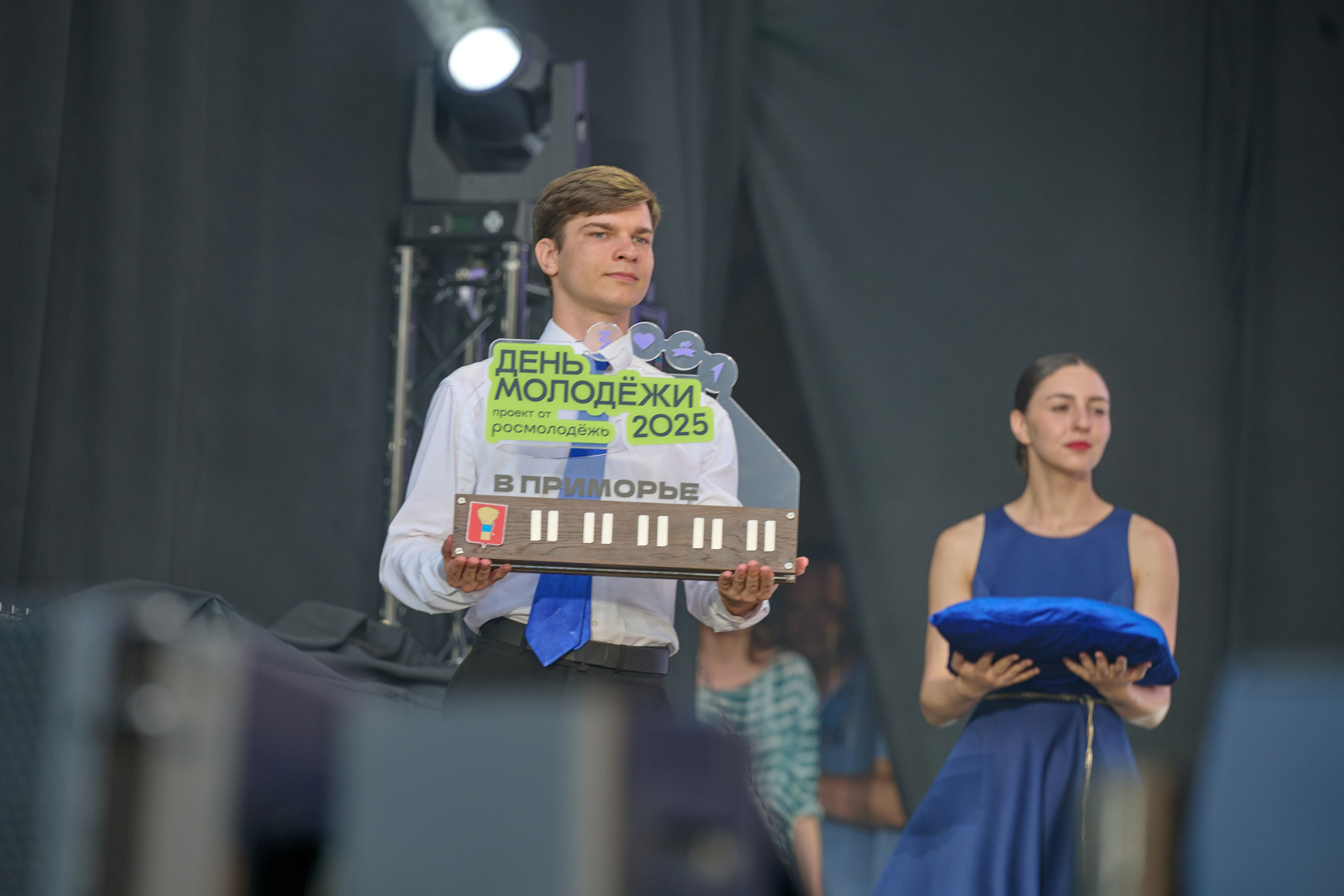 День молодежи вечерняя программа. Профессиональный репортажный фотограф Инесса Иминова