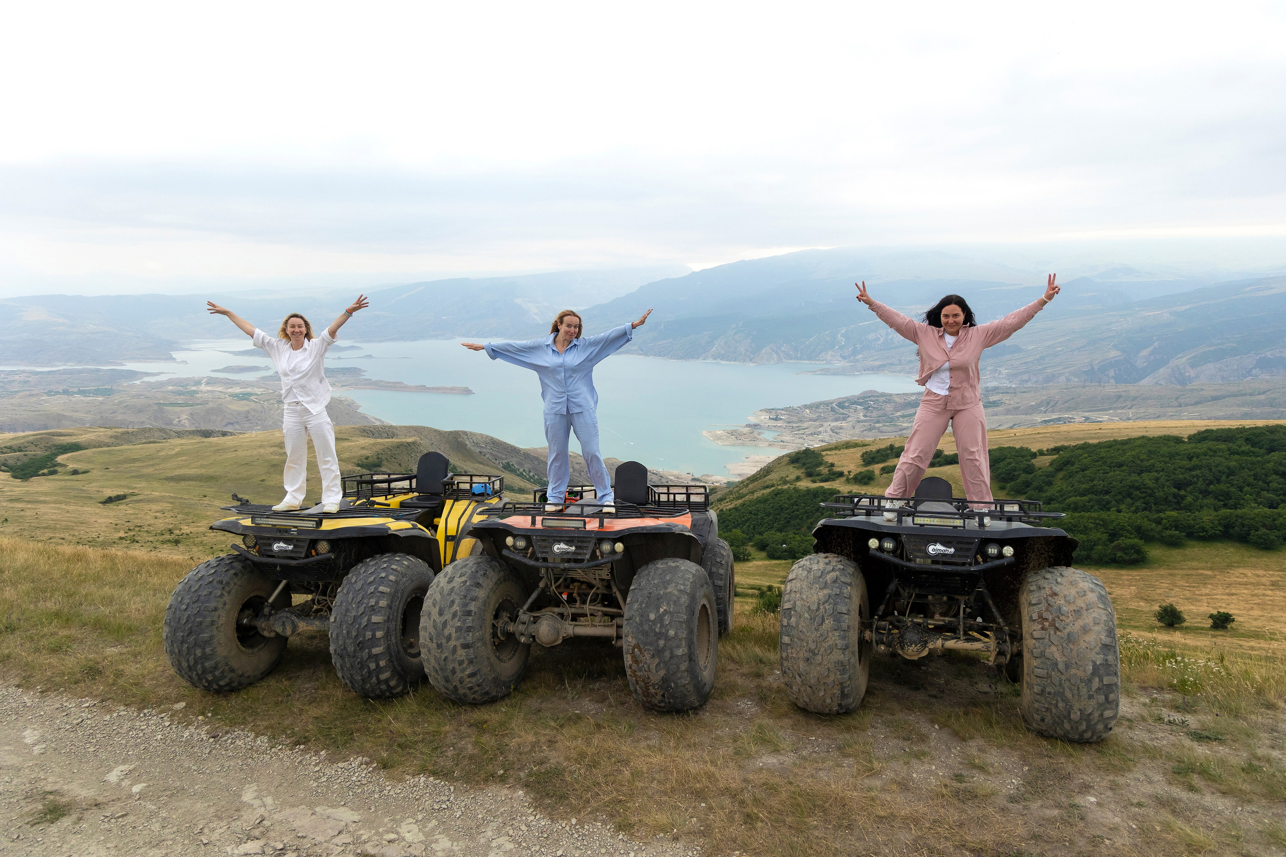 Выездное фотосопровождение туристов. Свадебный и семейный фотограф в Каспийске Алёна Нурмагомедова