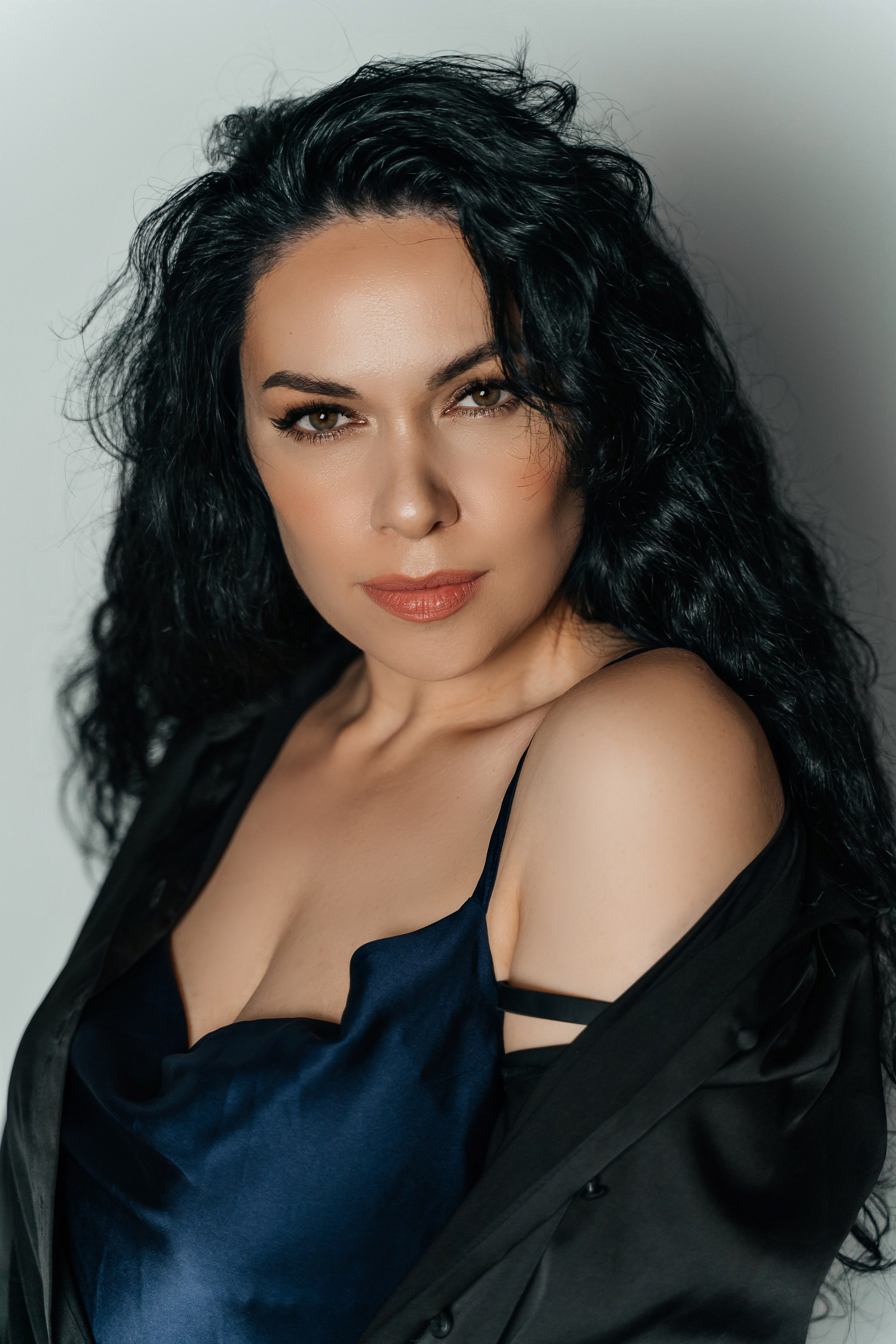 Съемки в интерьере студий. Виктория Алпеева — фотограф по любви