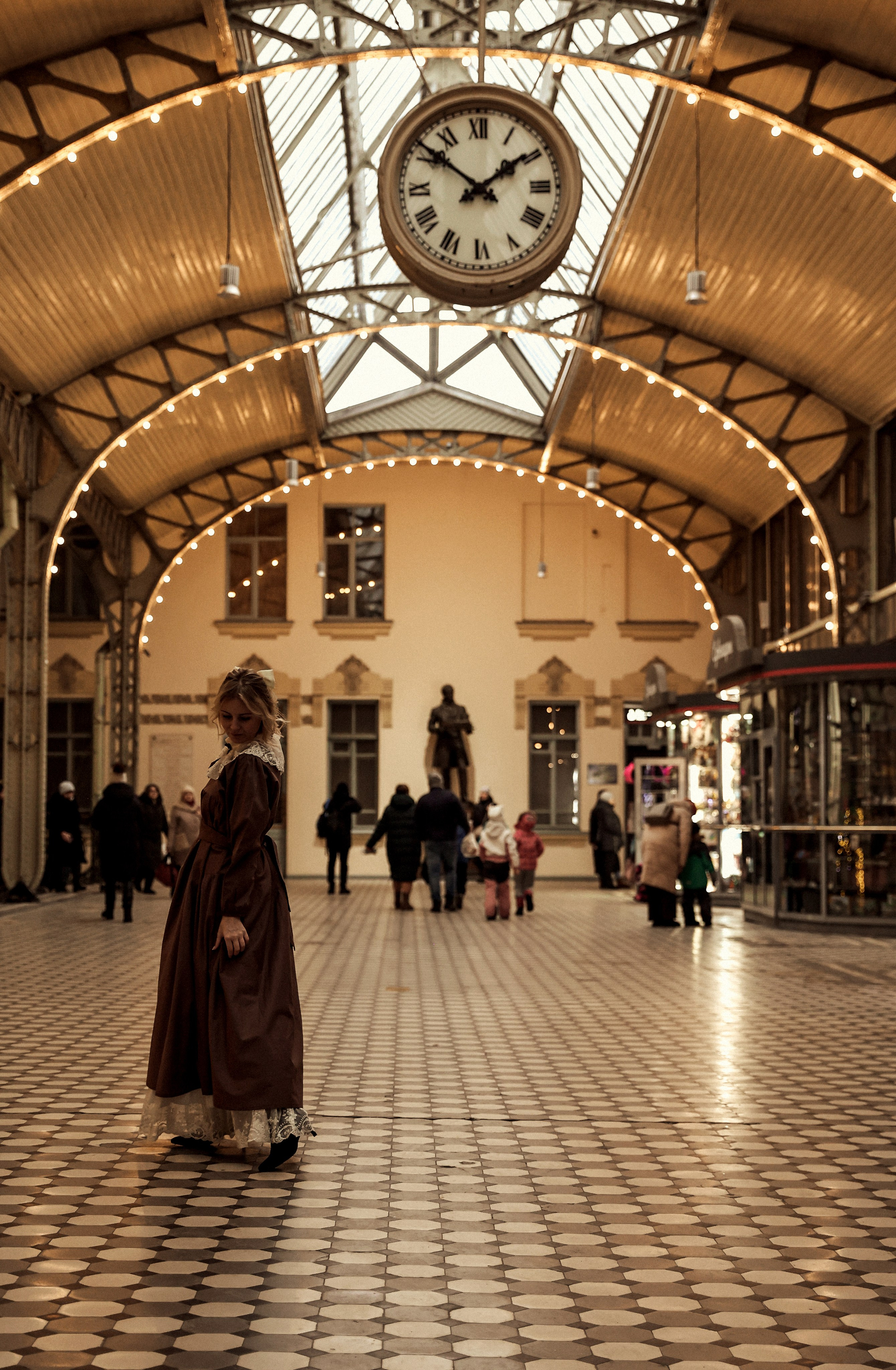 Ретро съемка на Витебском вокзале. Фотограф — Татьяна Кириллова, г. Санкт-Петербург