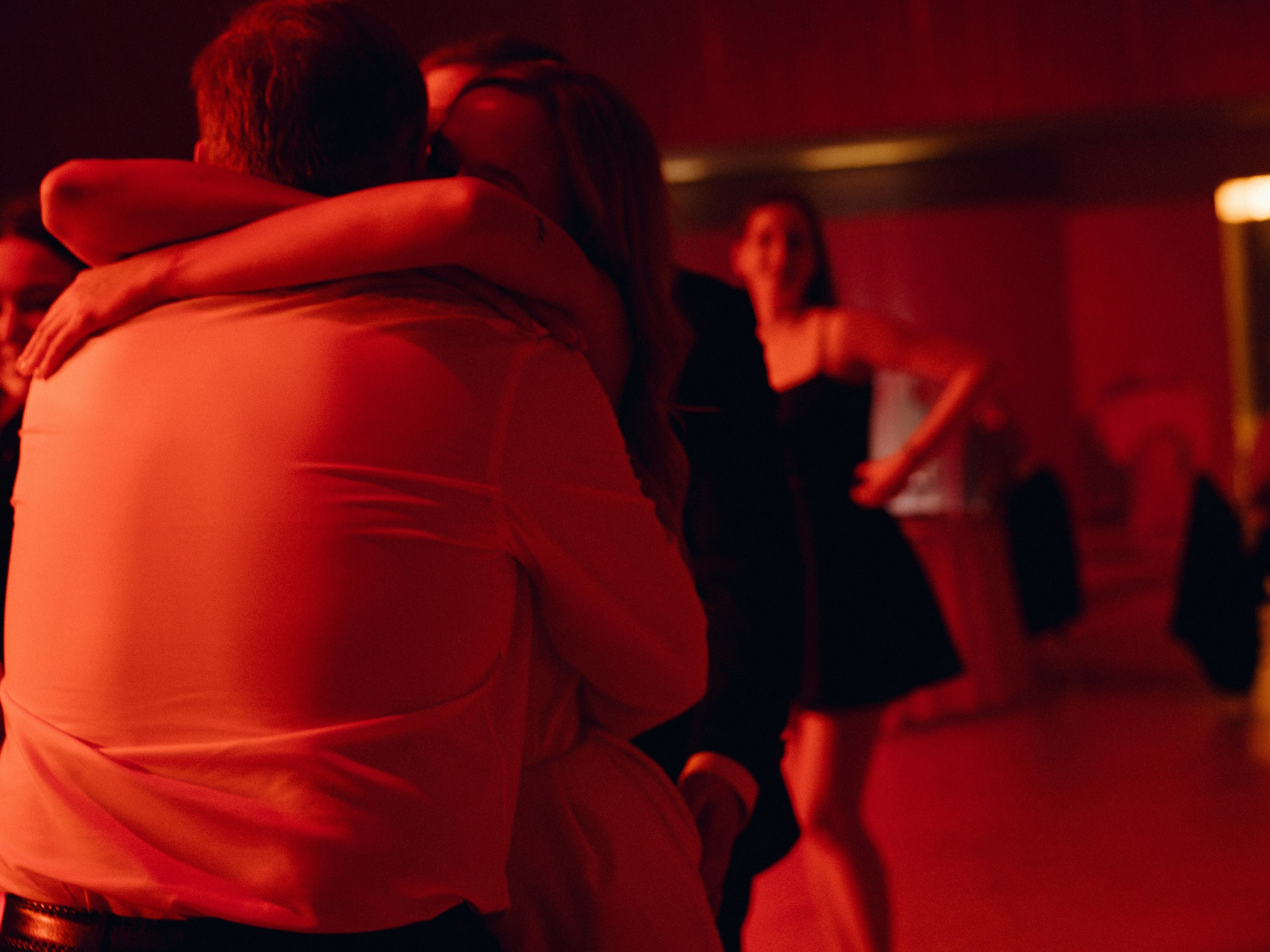 ПОЛИНА И ГЛЕБ, ПАРК СИТИ. Свадебный и индивидуальный фотограф в Челябинске Евгения Негодяева