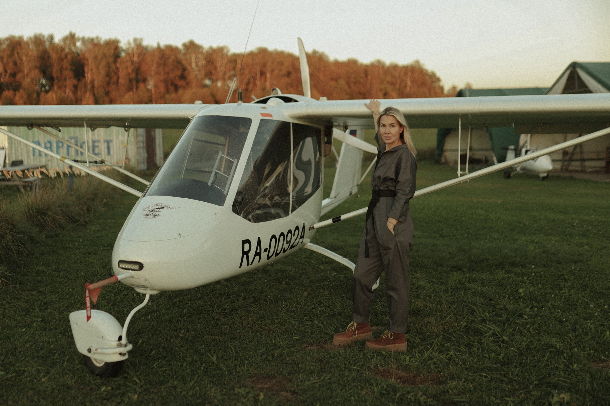 Самолет. Детский и семейный фотограф, съемка новорожденных Москва