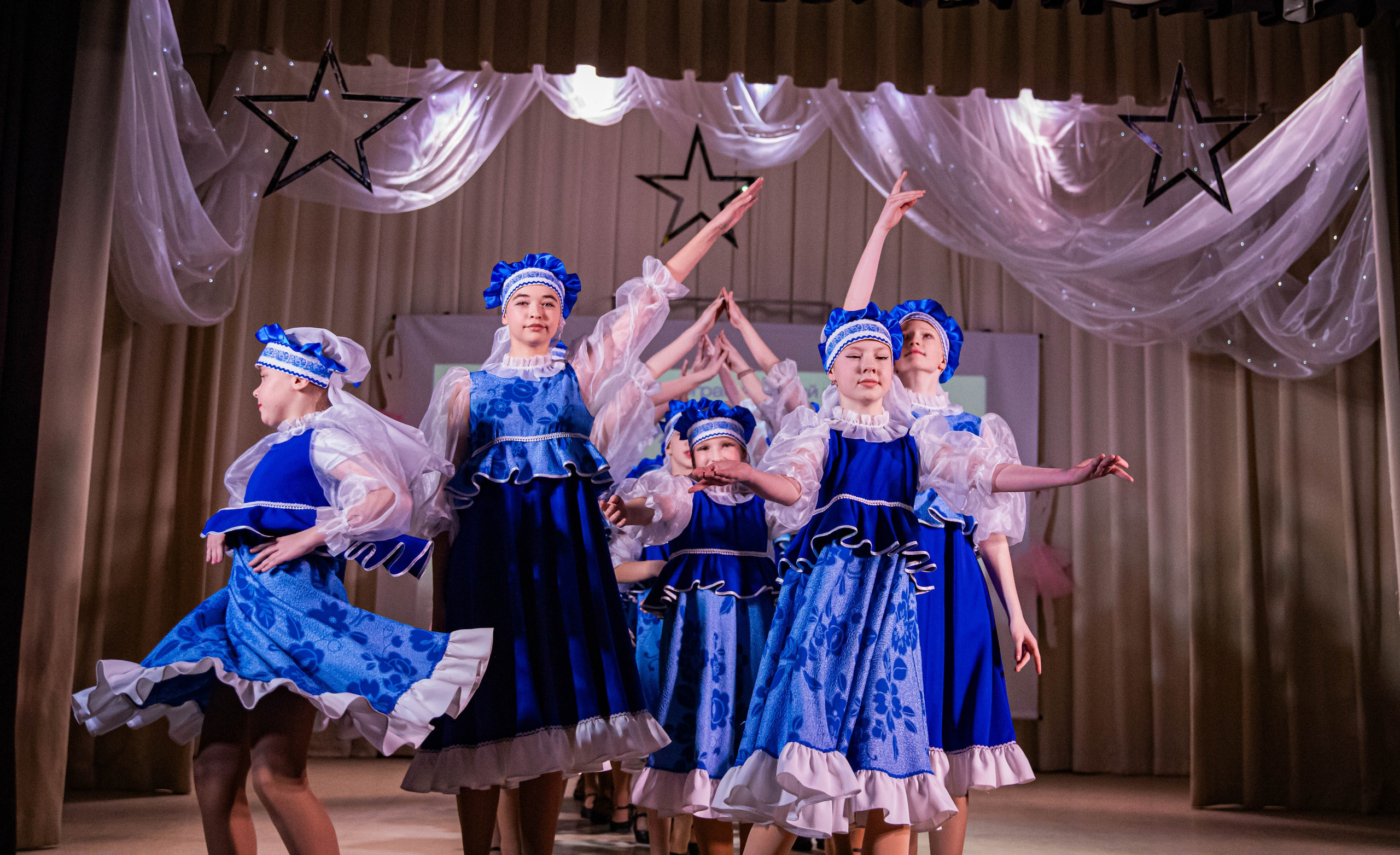 «Конфетти» Юбилейный концерт «Твори Добро». Фотограф Дарья Маташкова