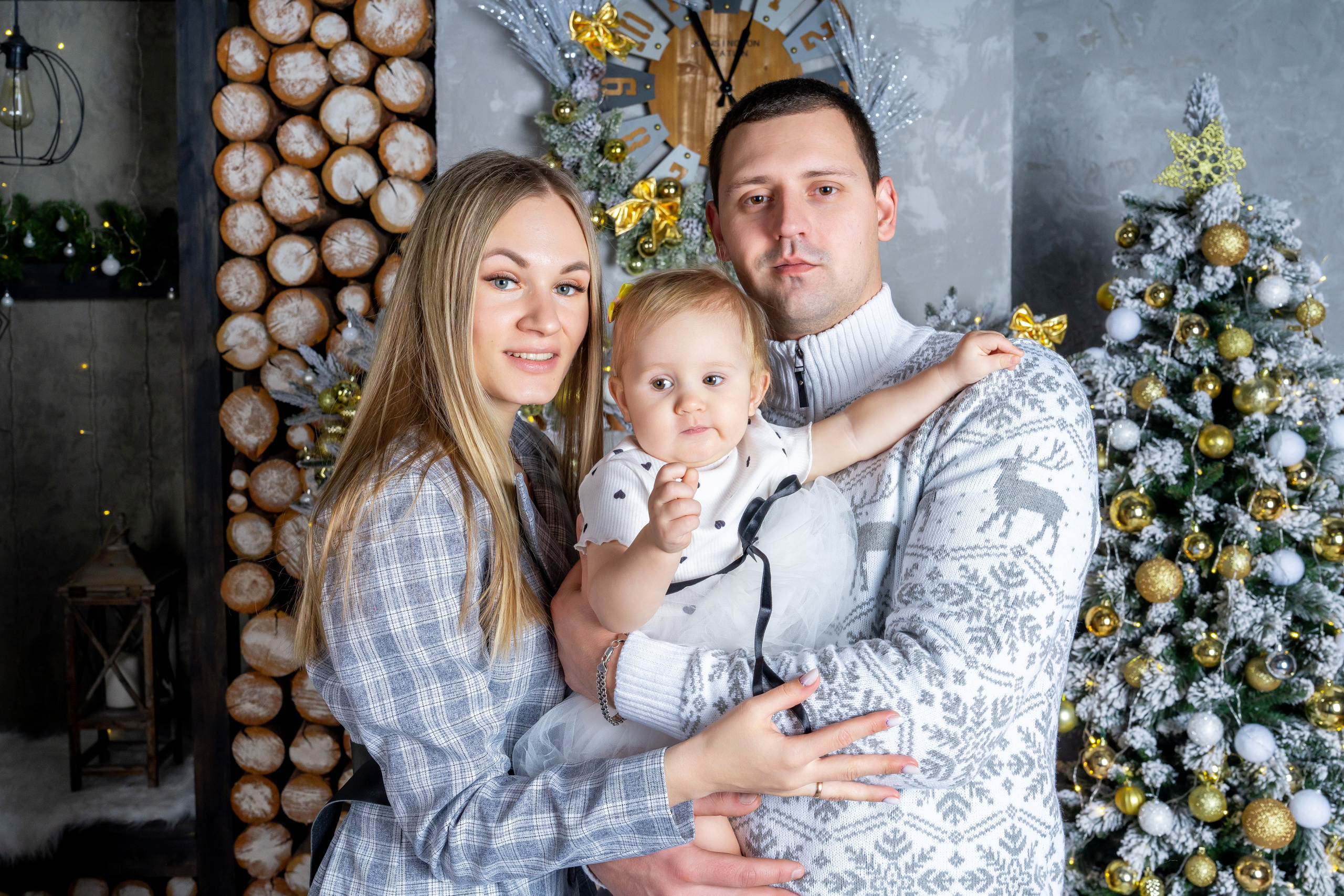 НОВОГОДНИЕ СТУДИЙНЫЕ ФОТОСЪЁМКИ. Видеограф Алексей Жарков