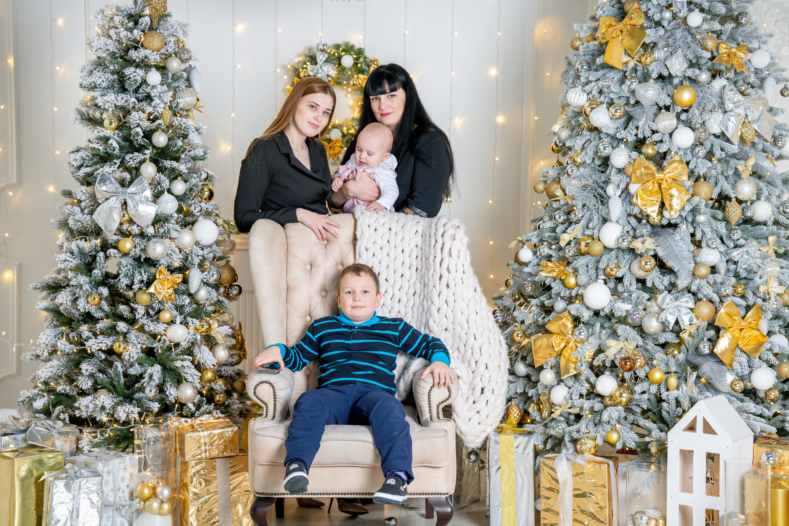 НОВОГОДНИЕ СТУДИЙНЫЕ ФОТОСЪЁМКИ. Видеограф Алексей Жарков