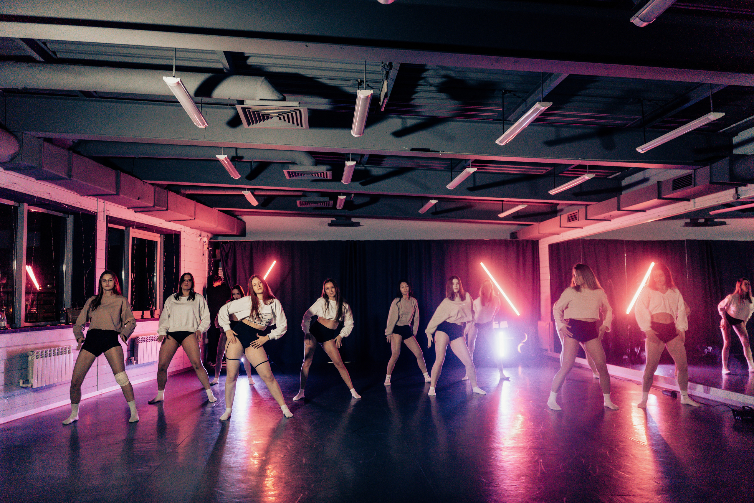 Репортажная фотосъемка танцев. Видеограф Алексей Жарков