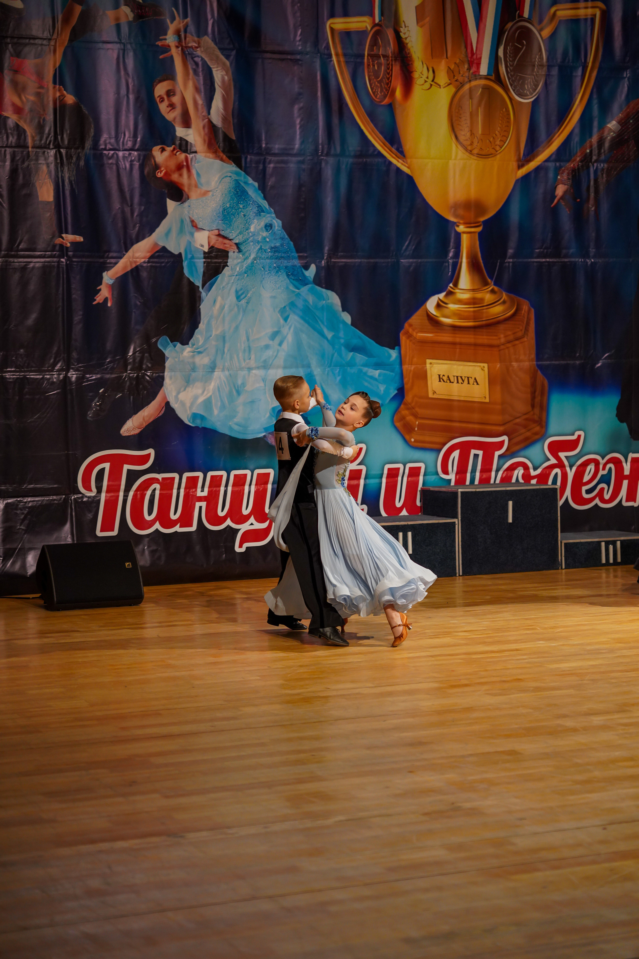 Репортажная фотосъемка танцев. Видеограф Алексей Жарков