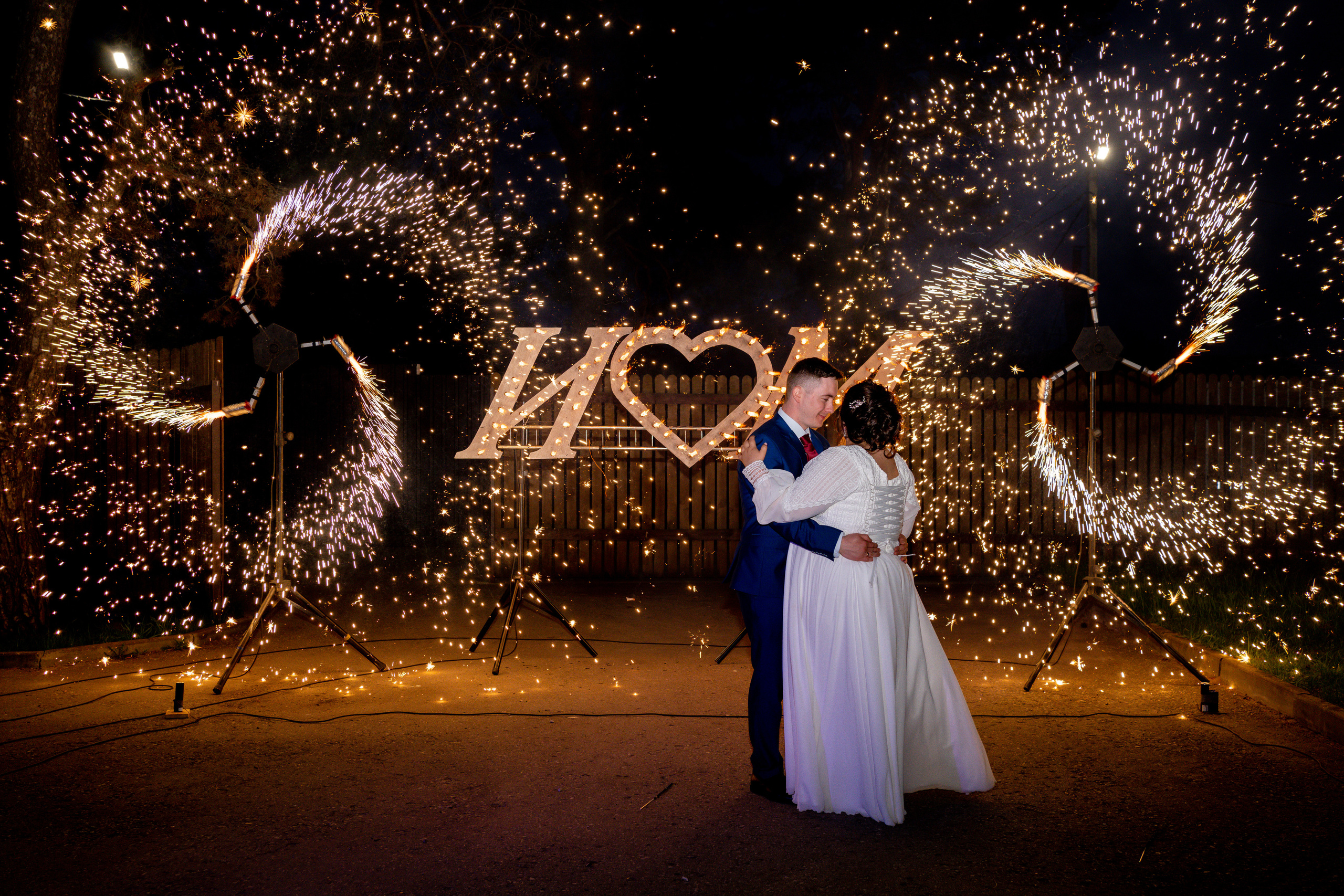 Любовь, лето, свадьба — то что останется в ваших сердцах навсегда. Видеограф Алексей Жарков