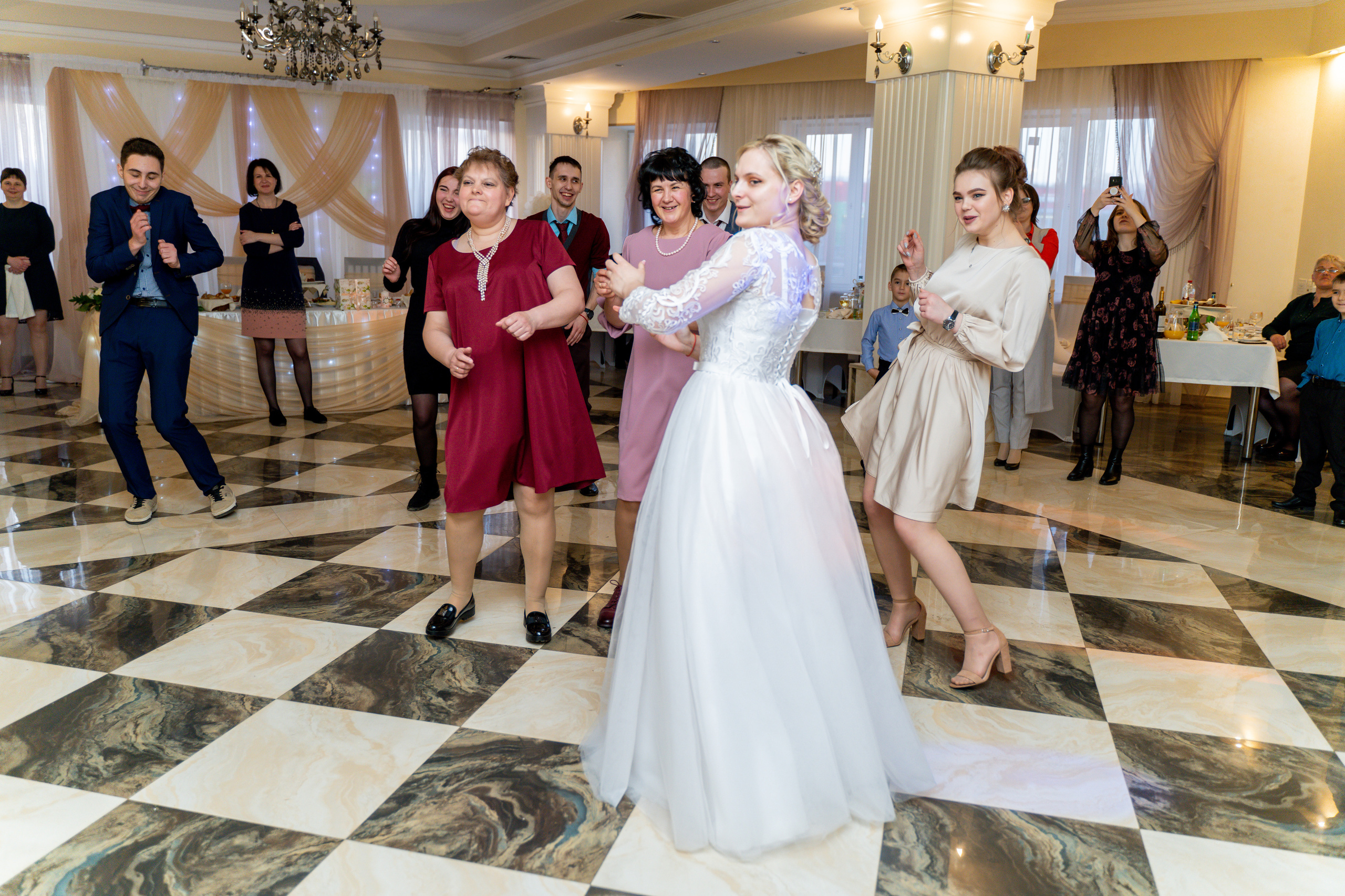 Свадьба — на всю Жизнь, фотографии — в вечность. Видеограф Алексей Жарков