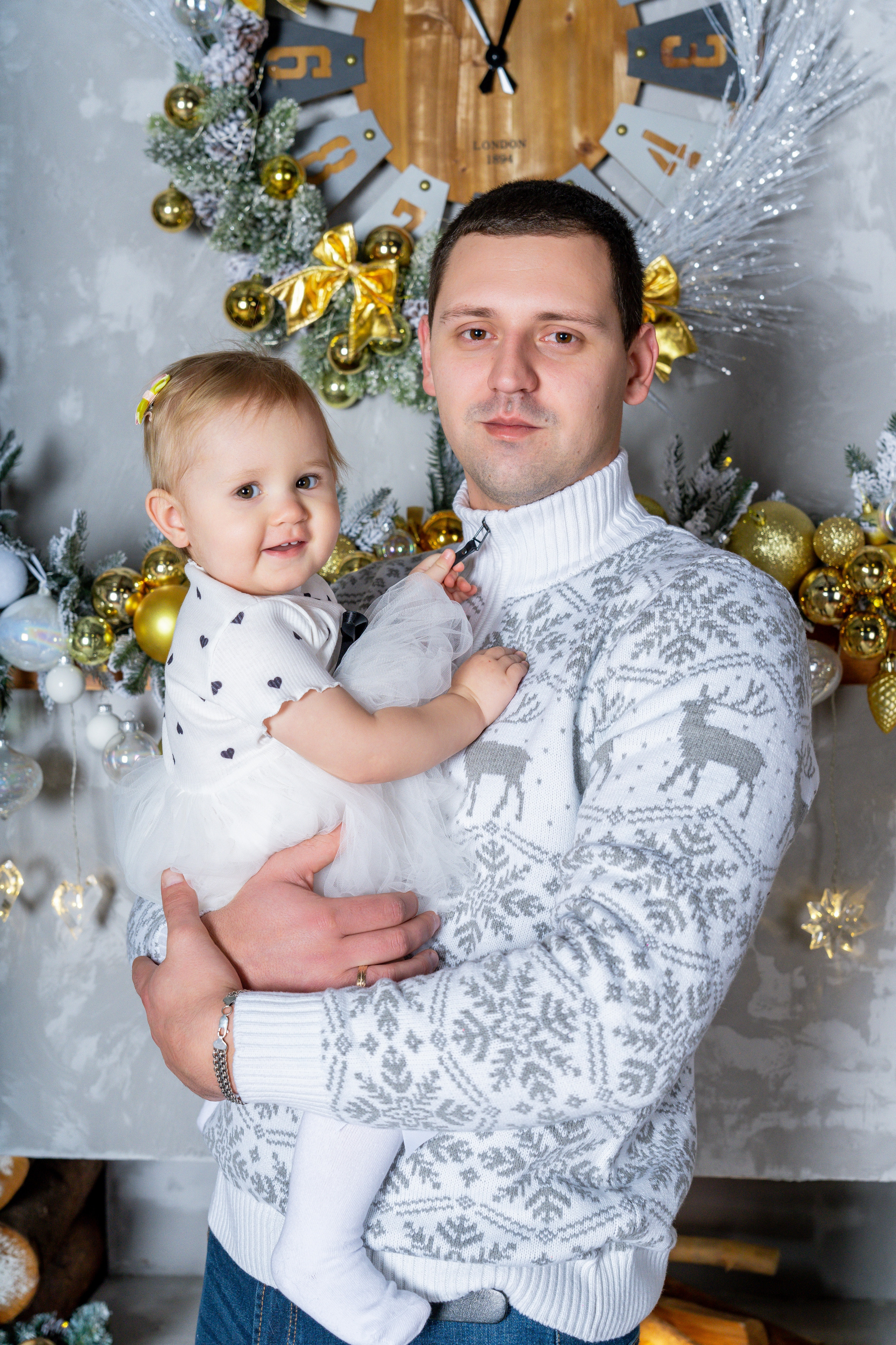 НОВОГОДНИЕ СТУДИЙНЫЕ ФОТОСЪЁМКИ. Видеограф Алексей Жарков