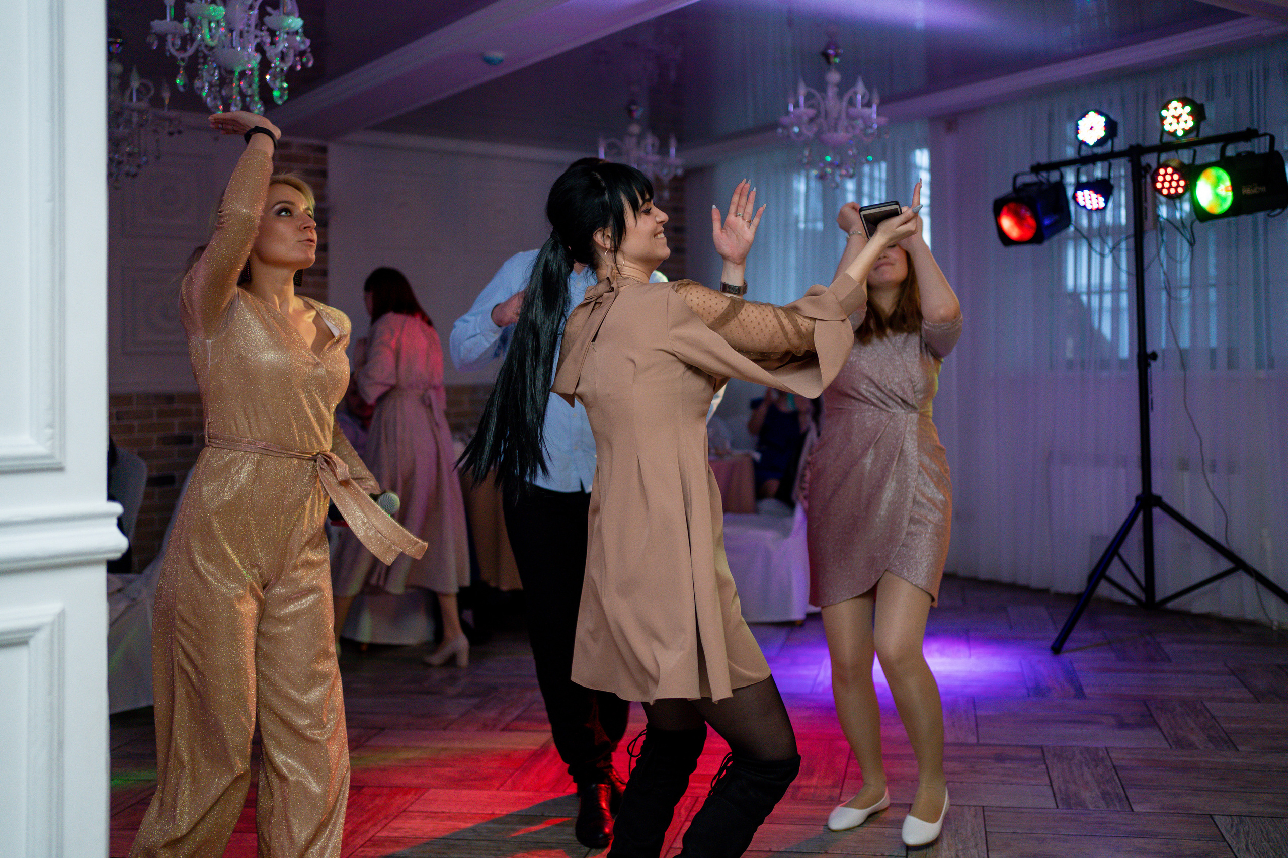 Начиная свою семью вместе. Видеограф Алексей Жарков